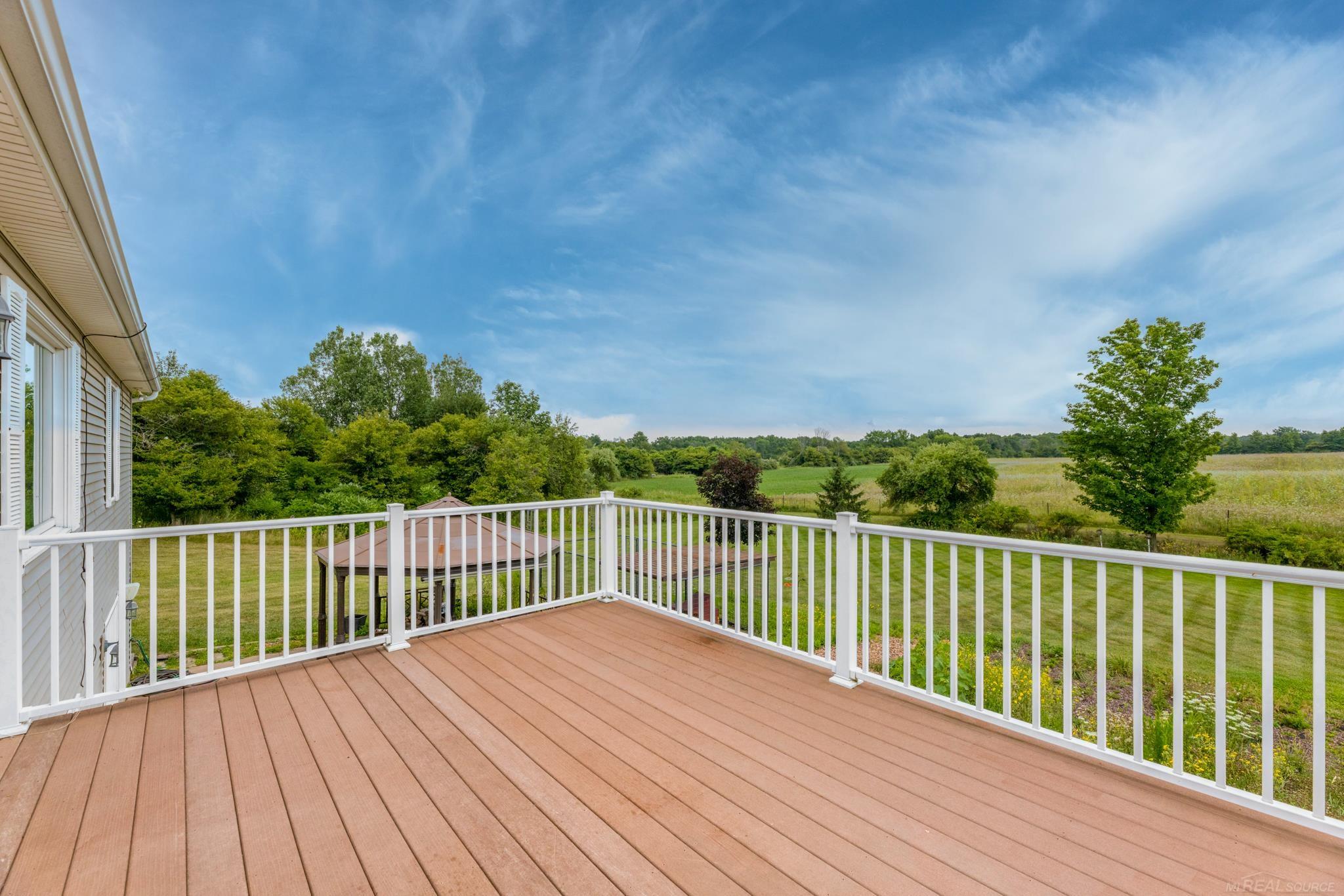 6144 Mortimer Line Road