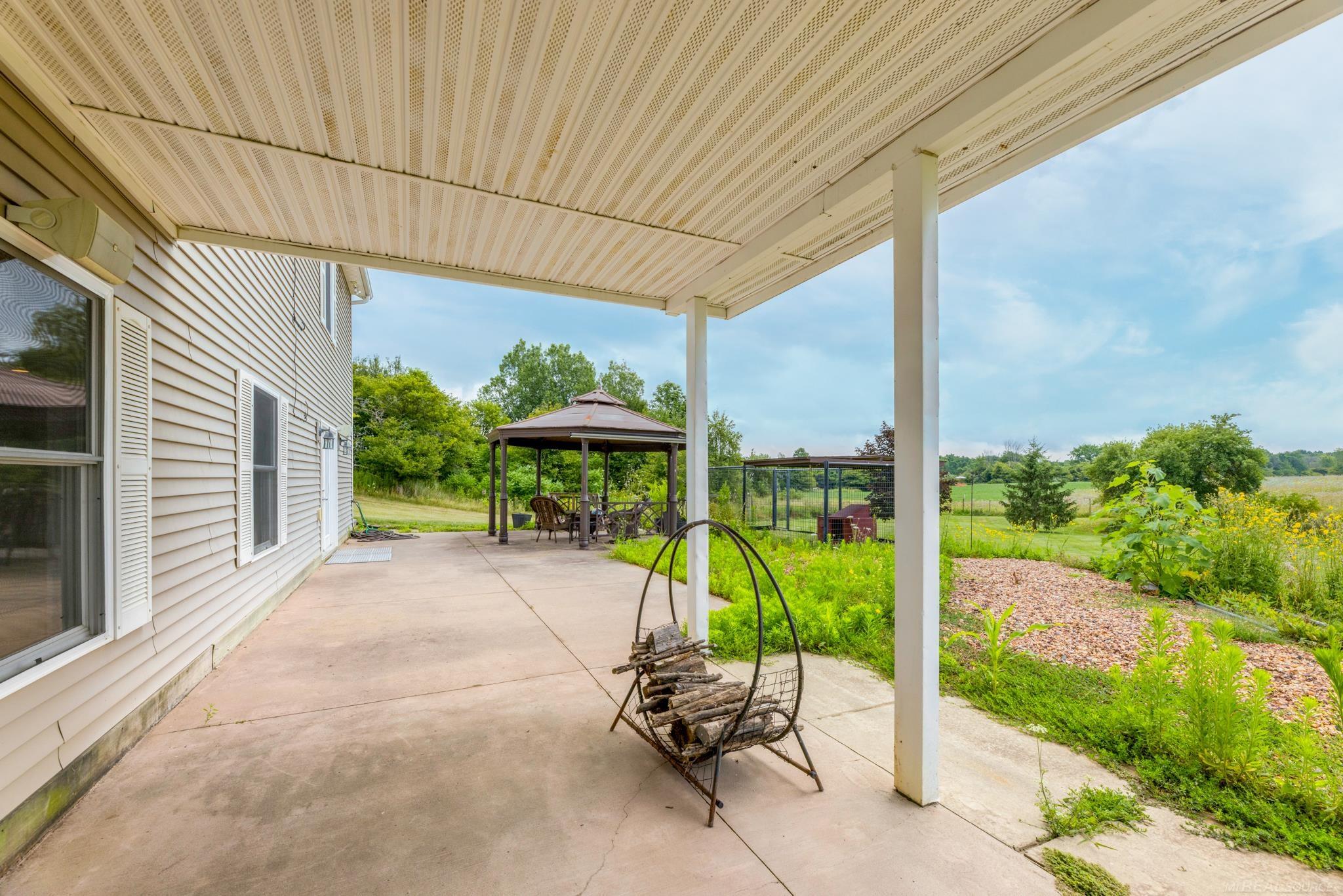 6144 Mortimer Line Road