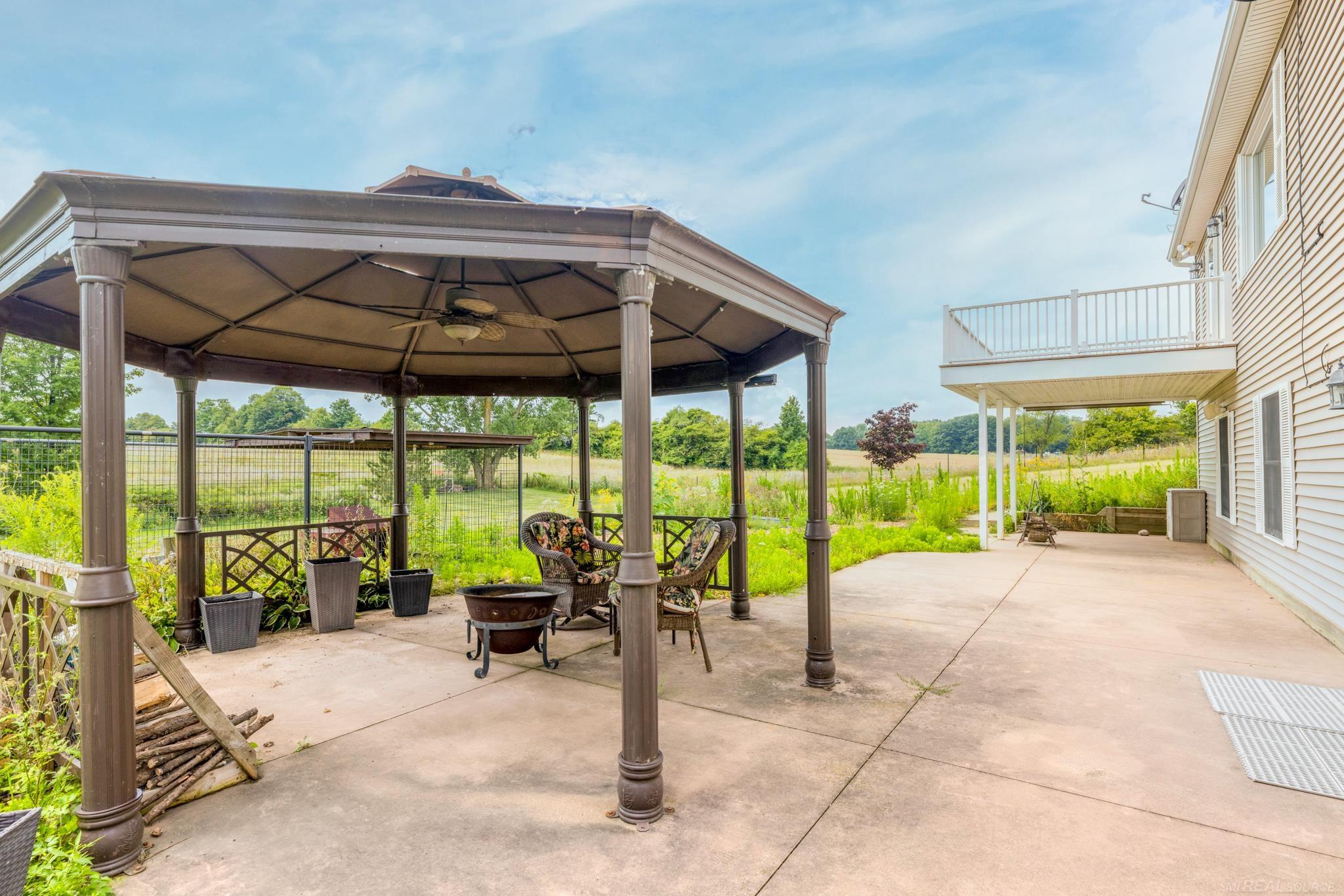 6144 Mortimer Line Road