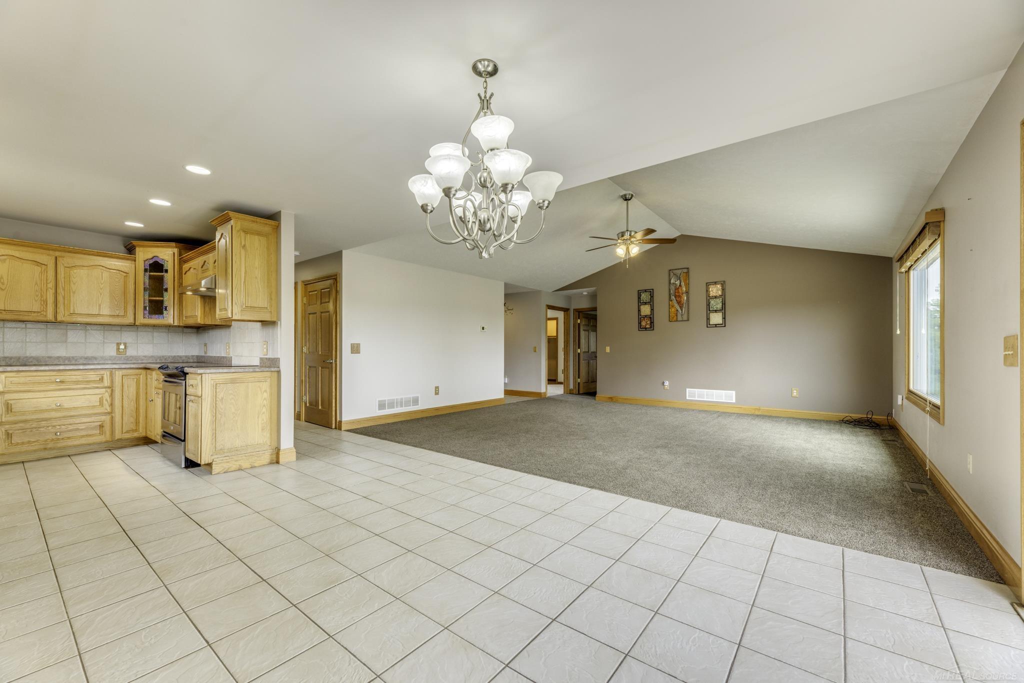 6144 Mortimer Line Road