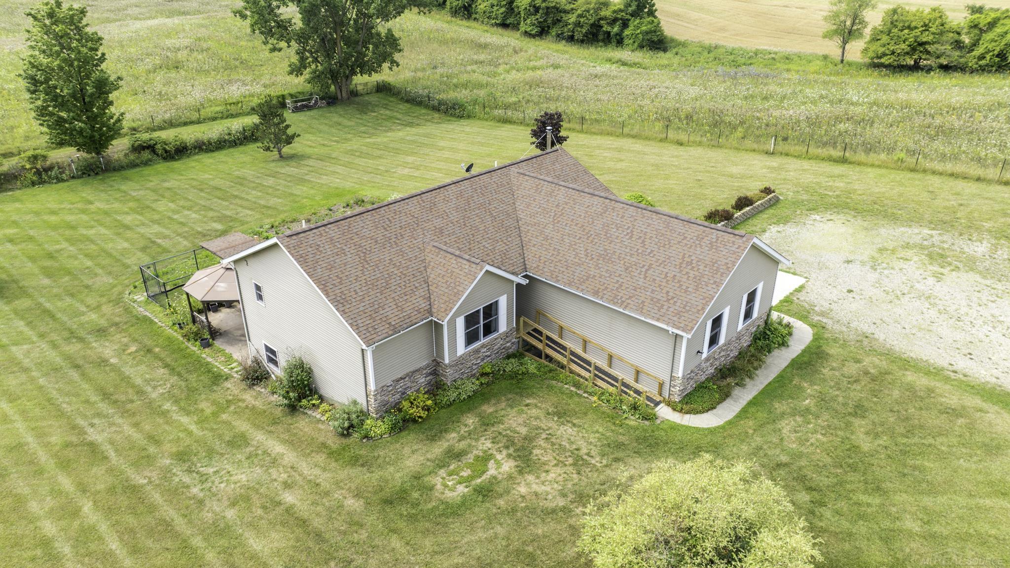 6144 Mortimer Line Road
