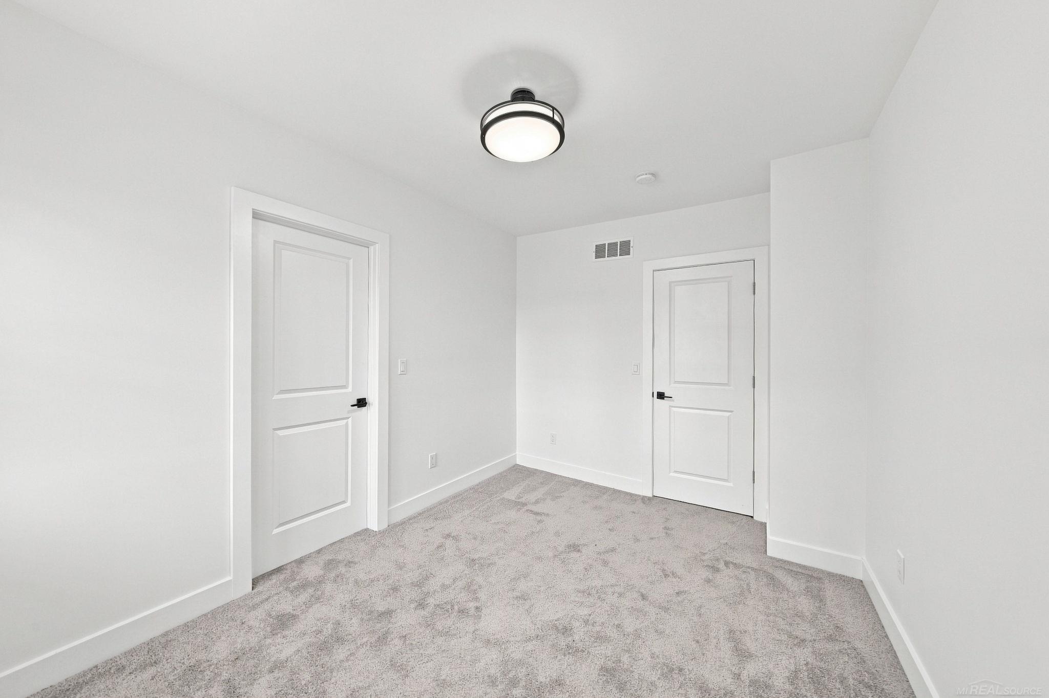 3438 Balfour Road