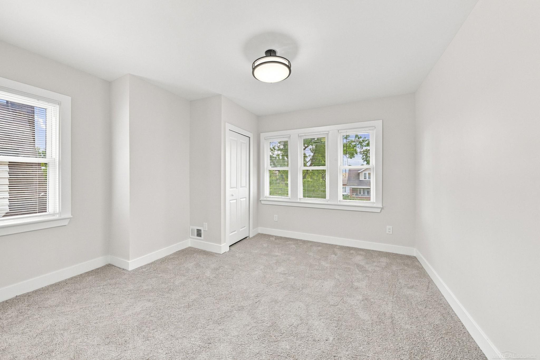 3438 Balfour Road
