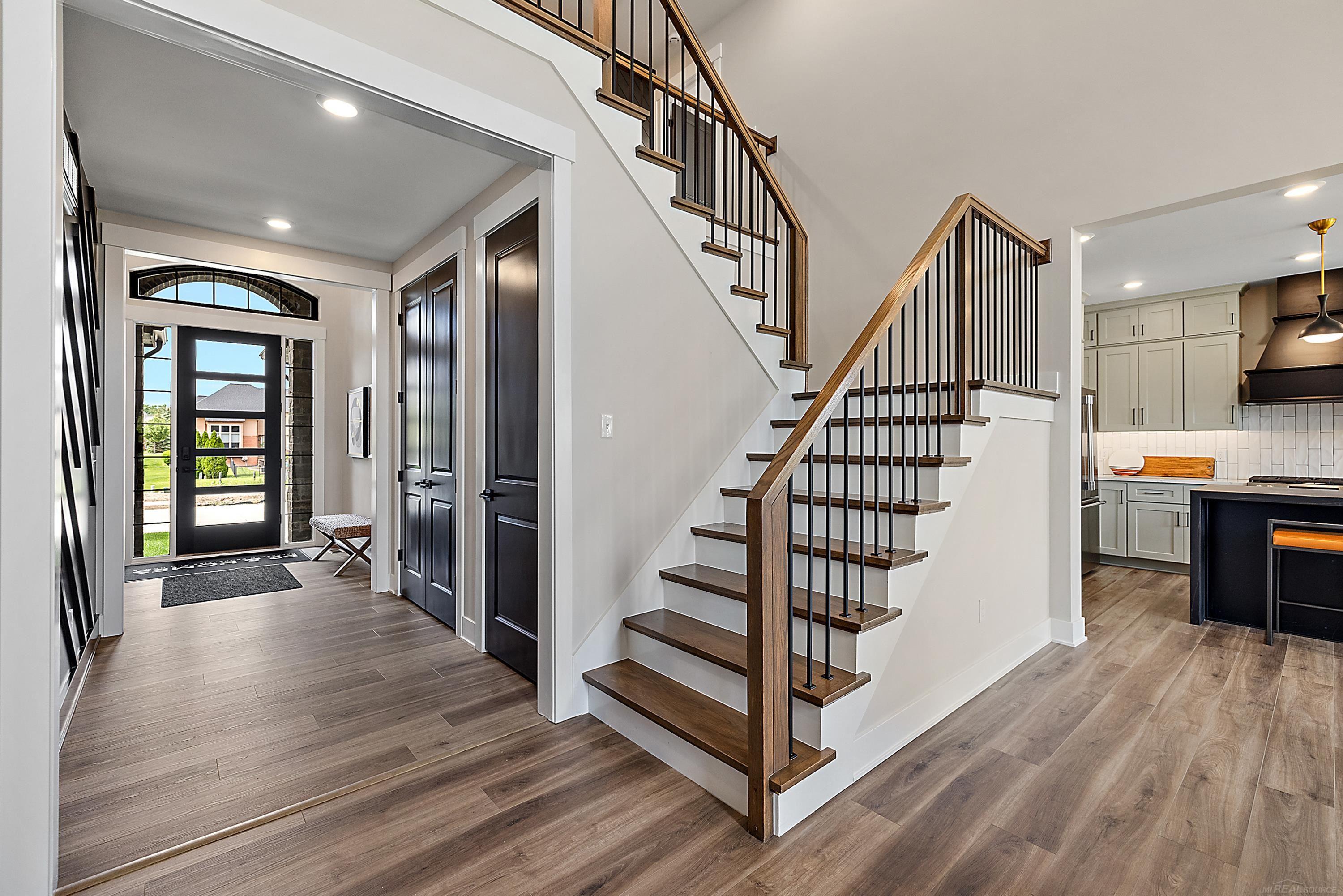 4140 Blossom Drive