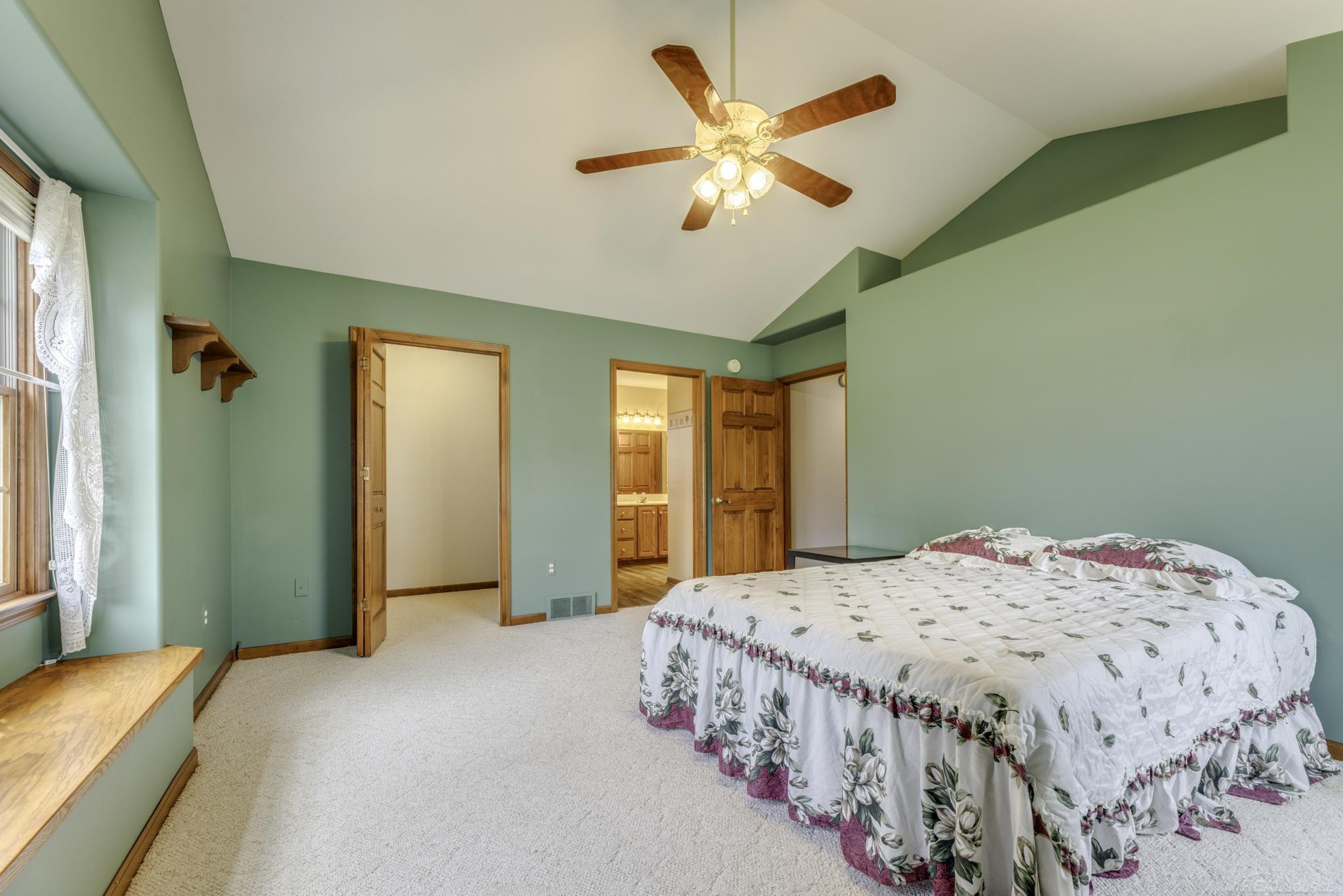 5401 William Drive