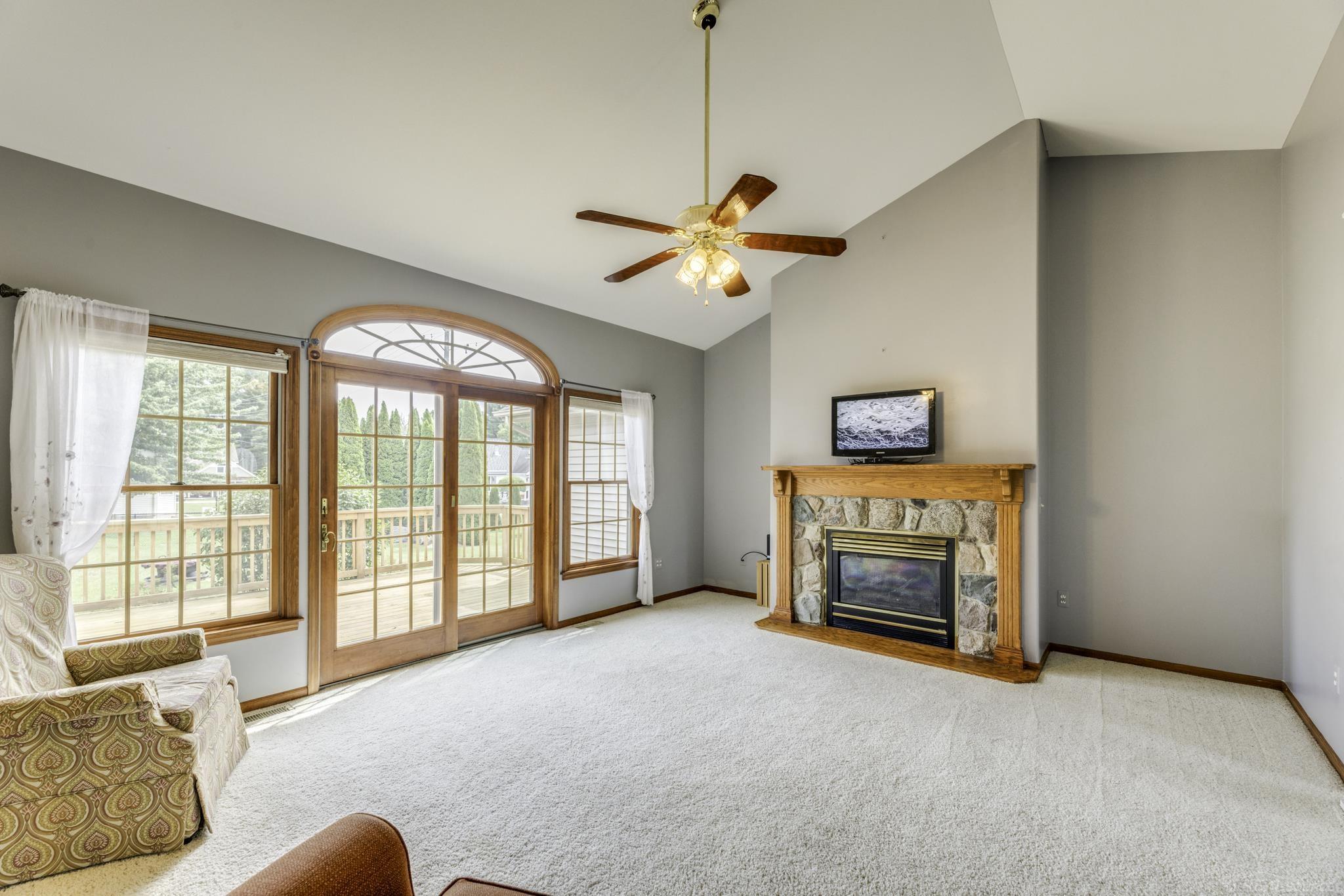5401 William Drive