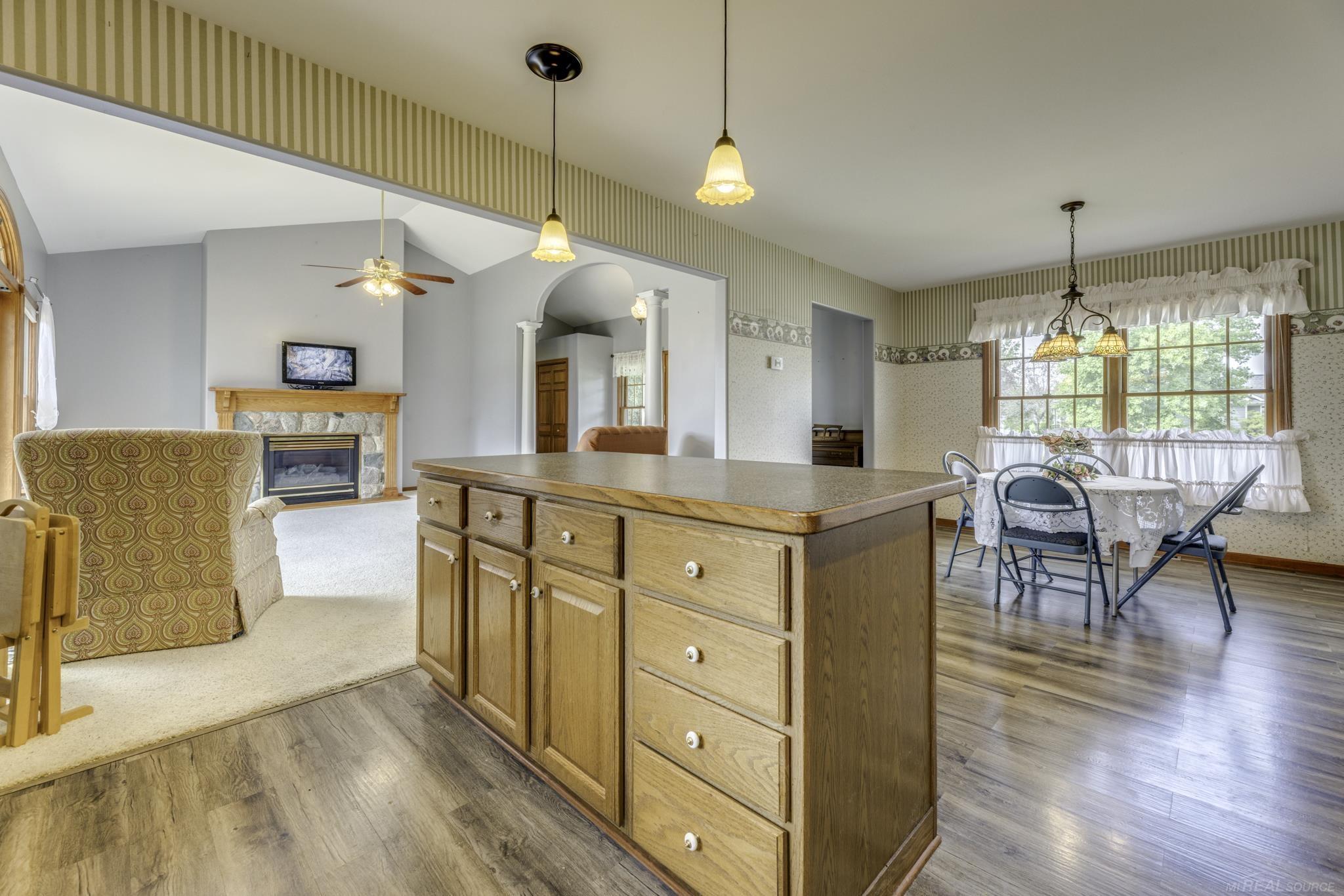 5401 William Drive