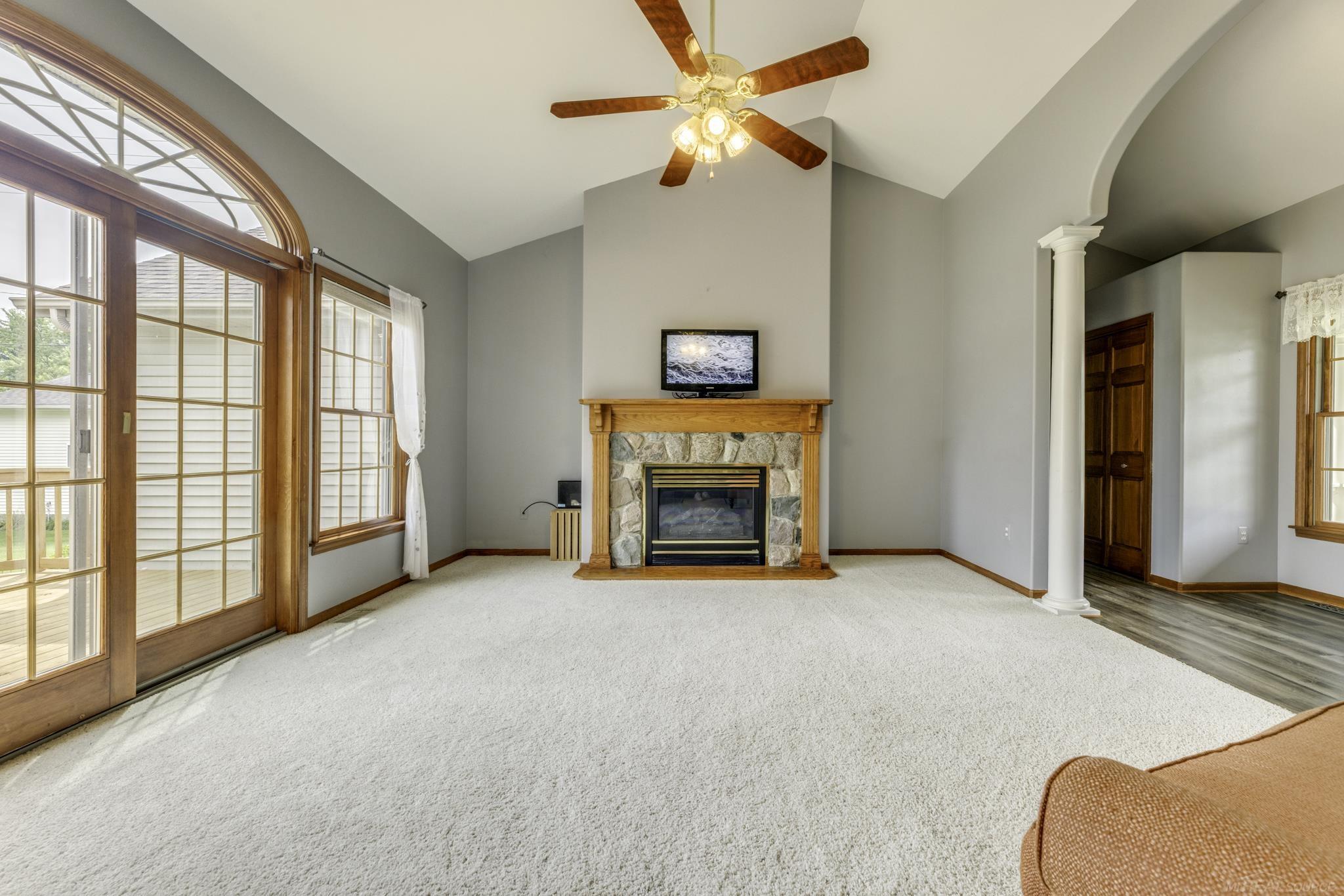 5401 William Drive