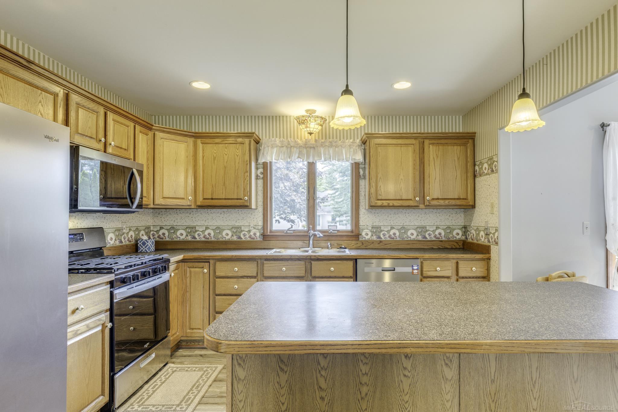 5401 William Drive