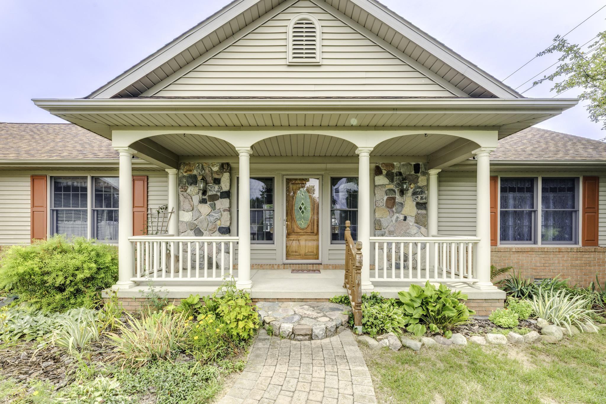 5401 William Drive