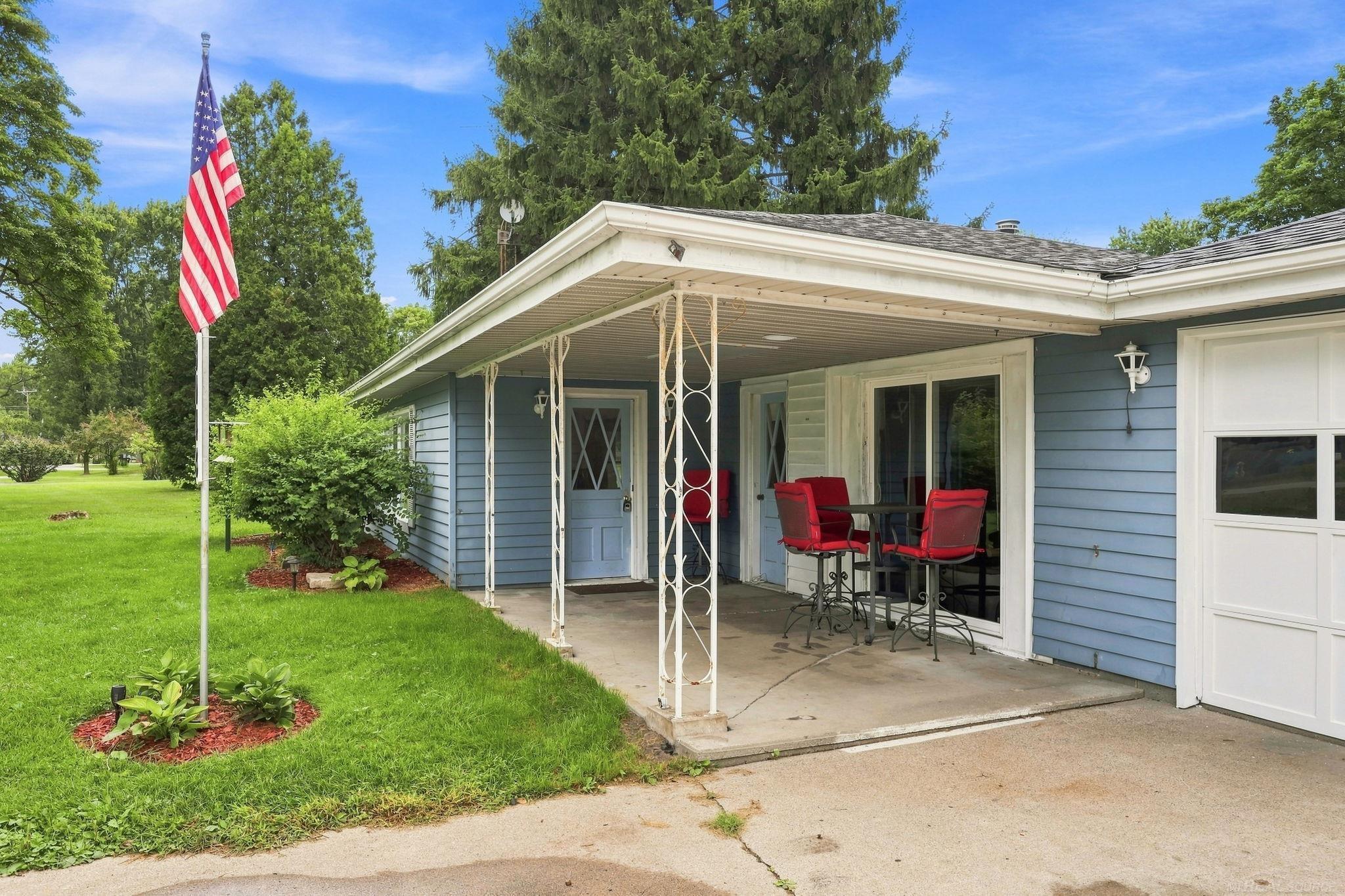 3048 N Wadhams Road