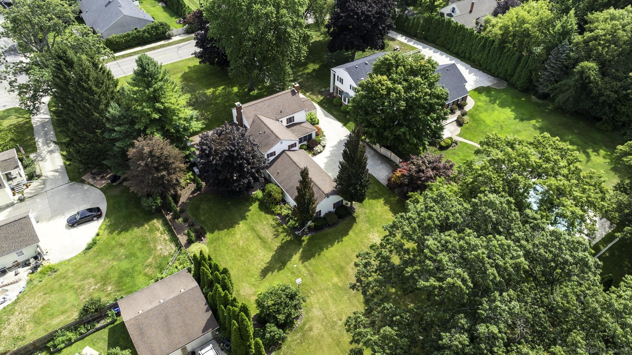 4333 Gratiot Avenue