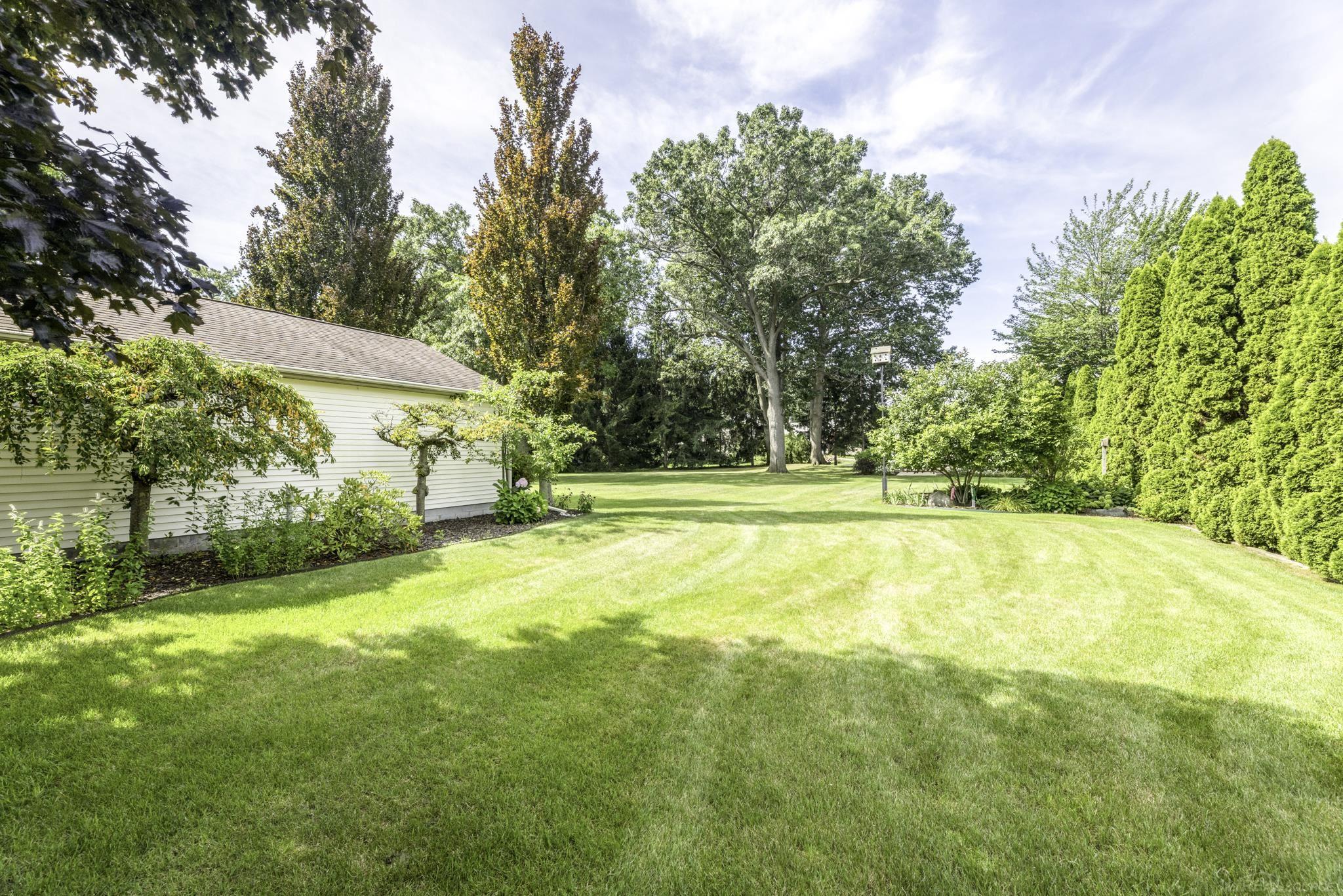 4333 Gratiot Avenue