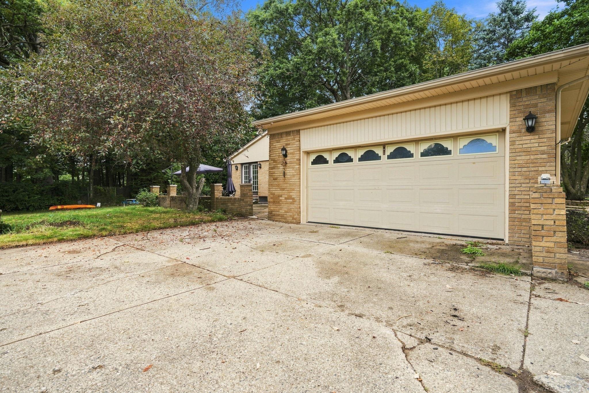 47795 Anna Court