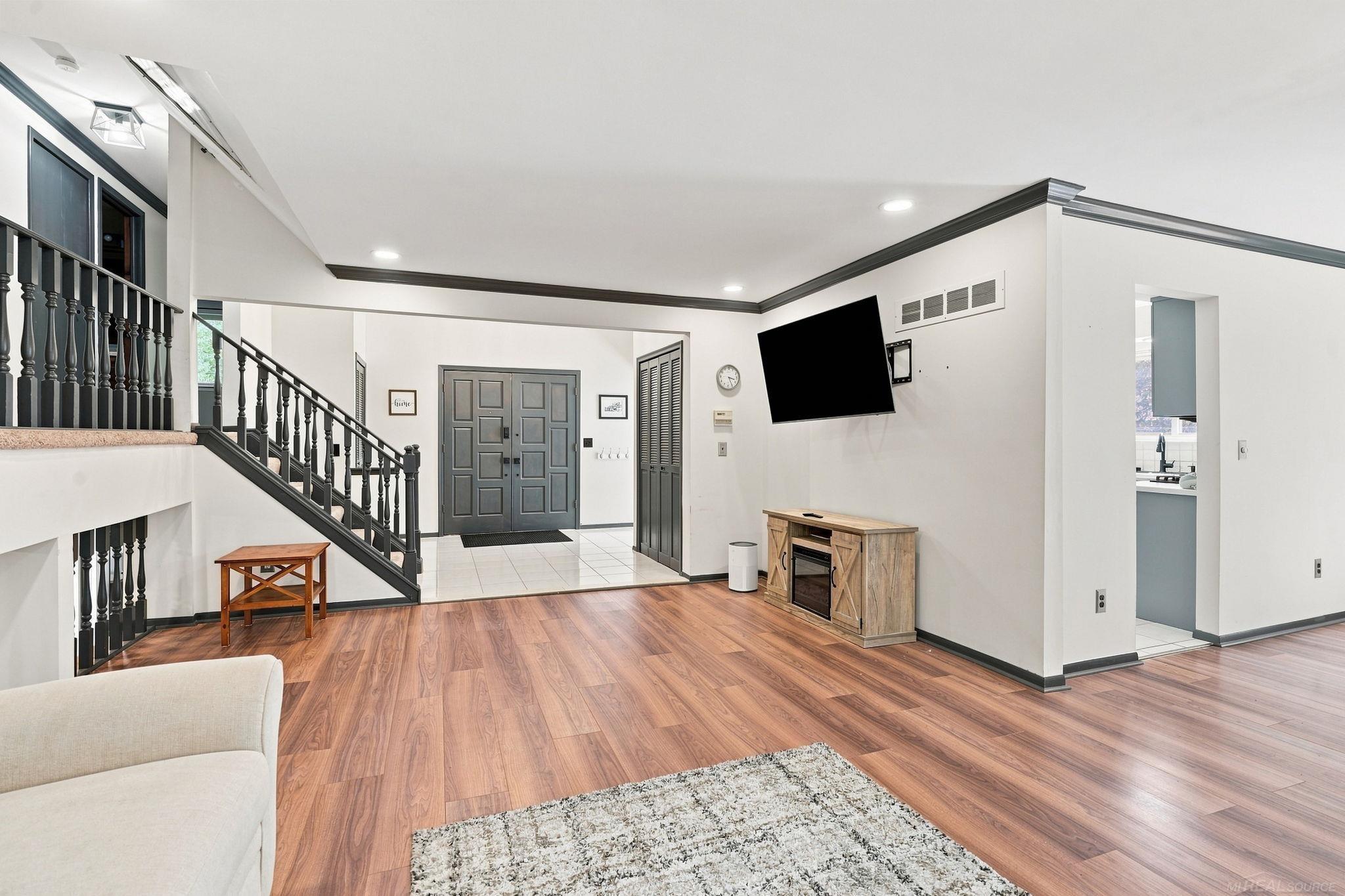 47795 Anna Court