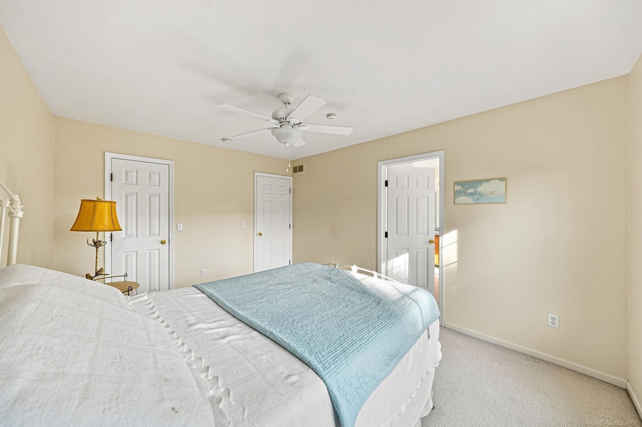 4083 W Hunters Circle