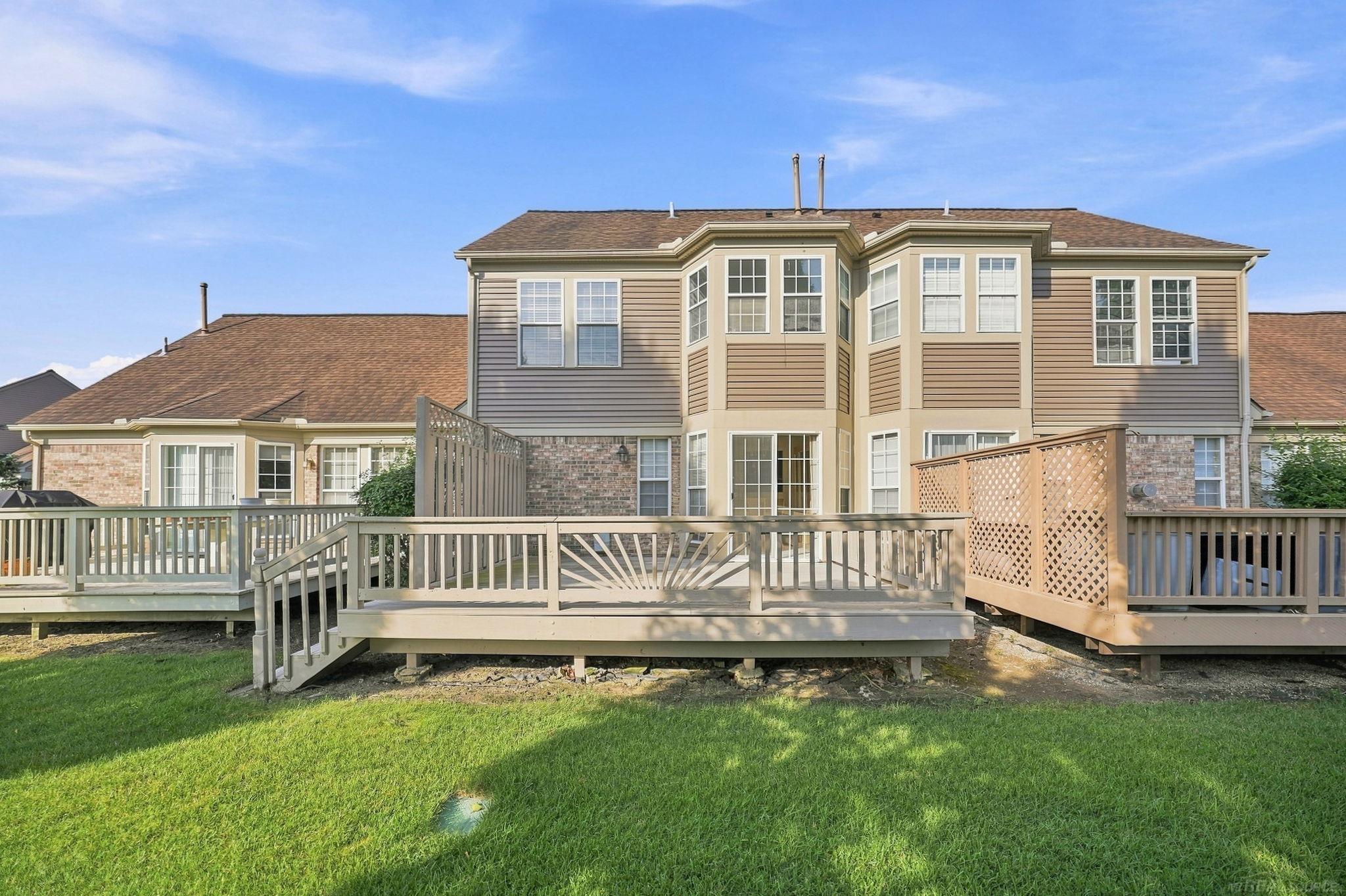 4083 W Hunters Circle