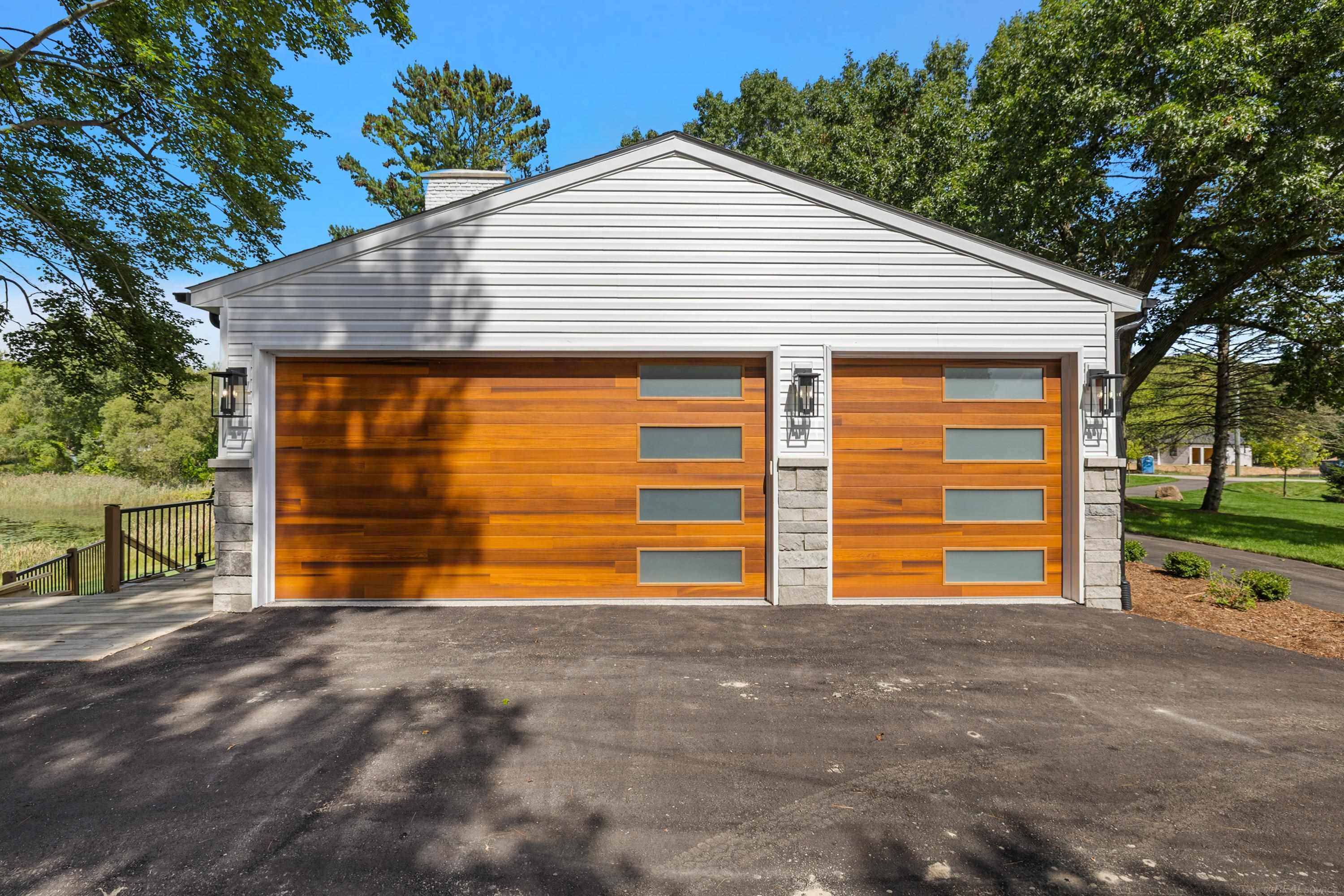 1200 Shephards Lane
