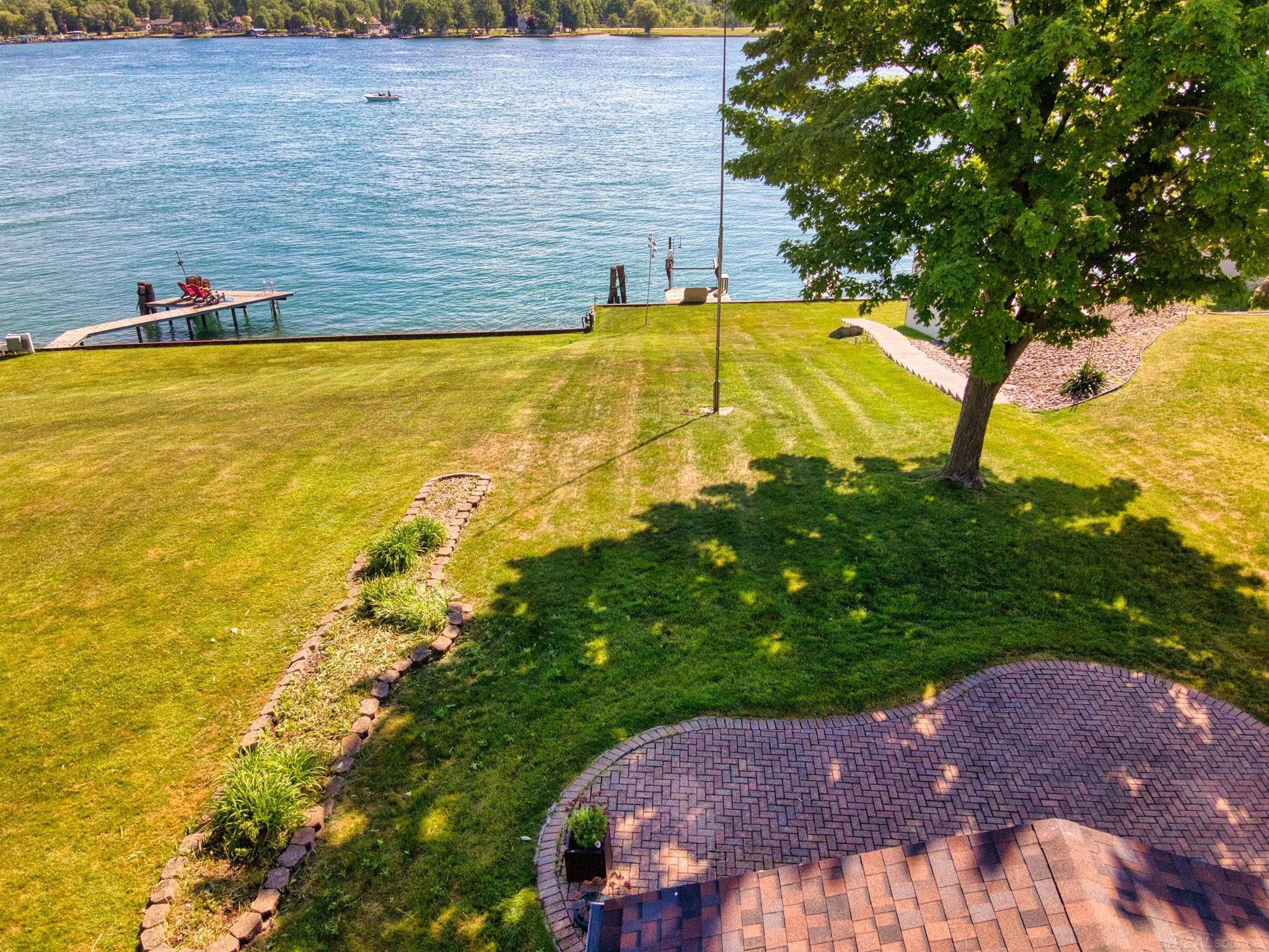 3549 River Road Road