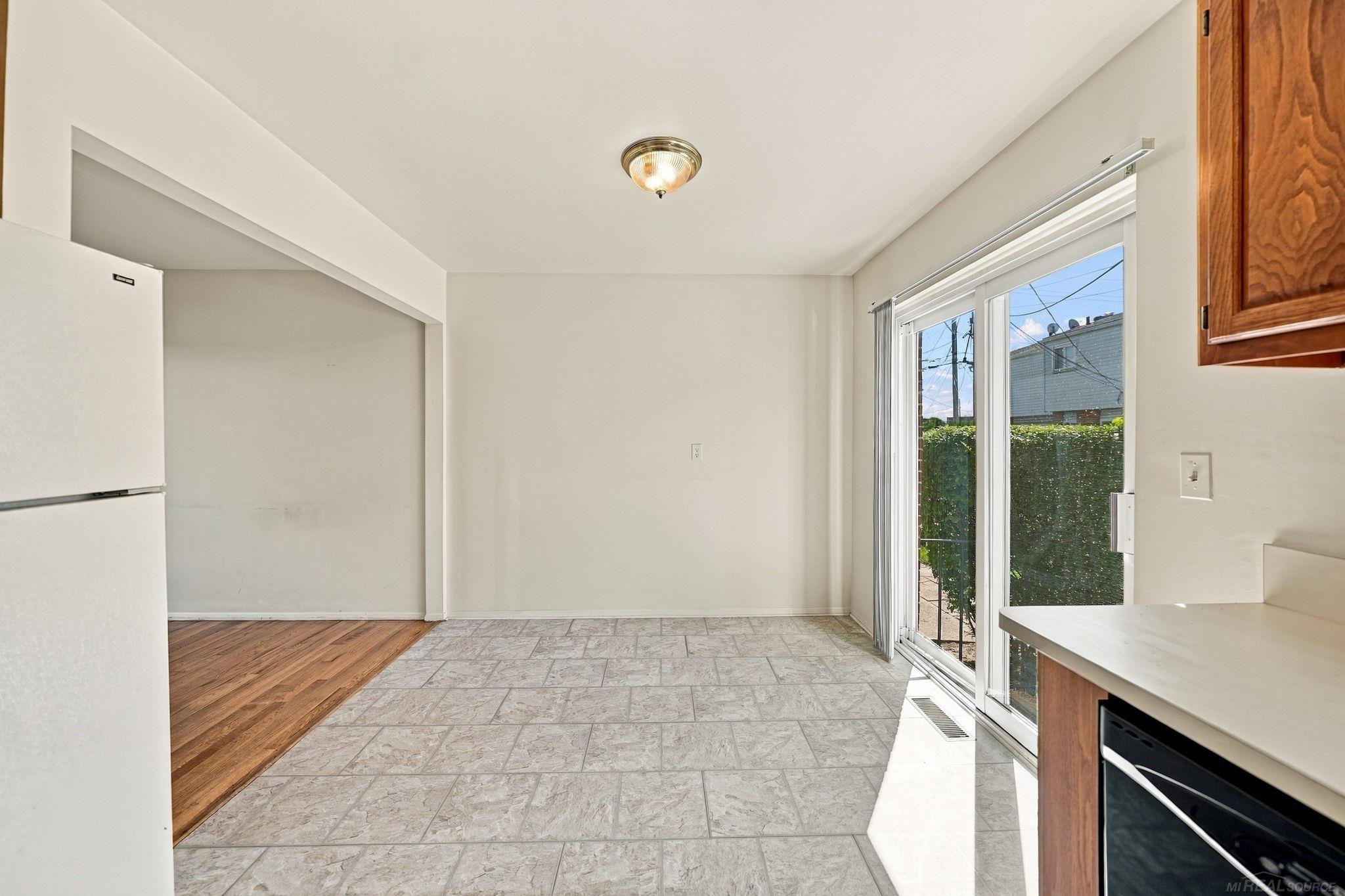 27908 Eastwick Square Drives