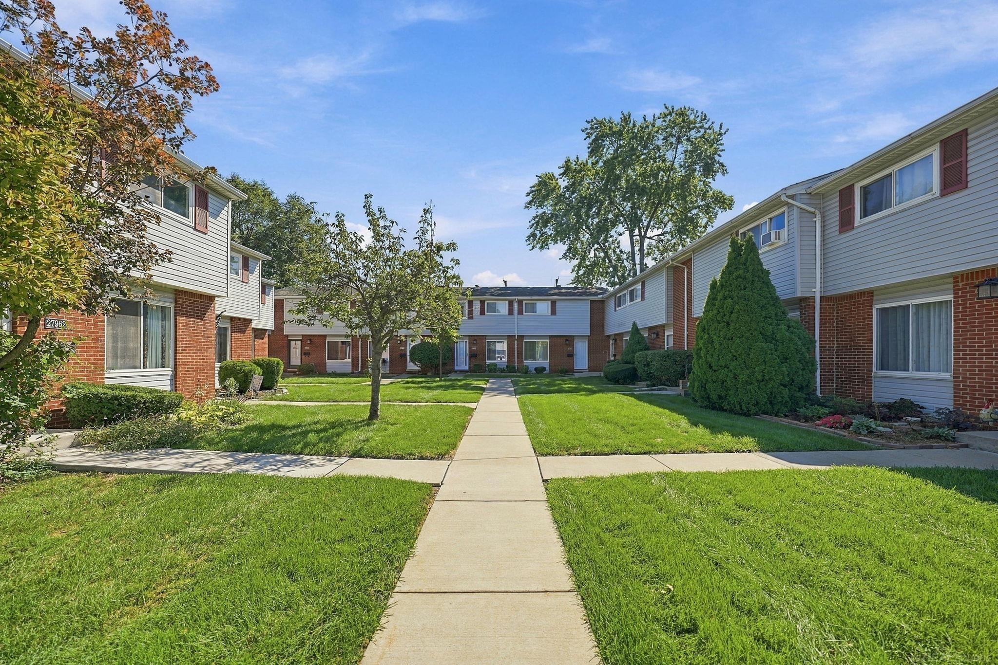 27908 Eastwick Square Drives