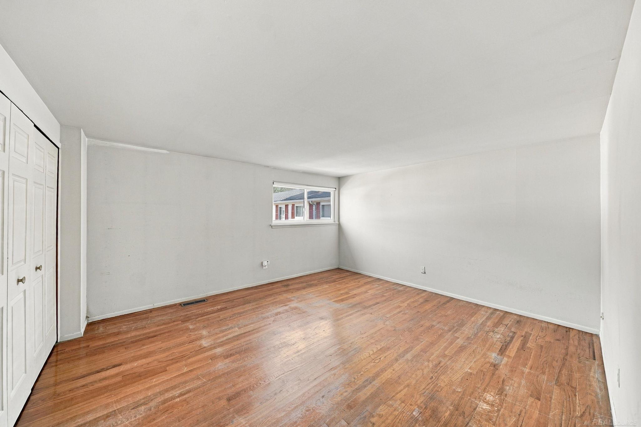 27908 Eastwick Square Drives