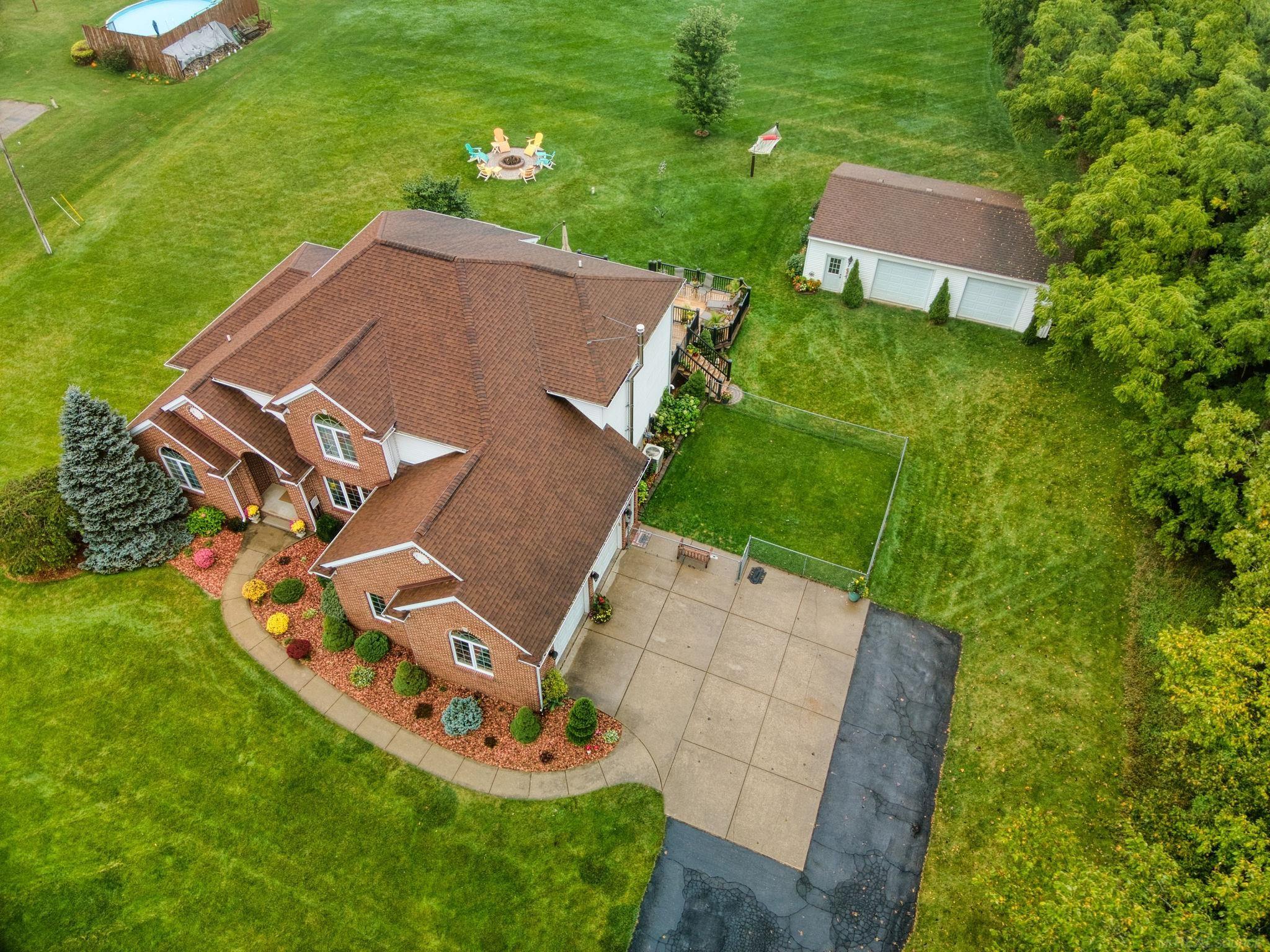 11095 Hill Road