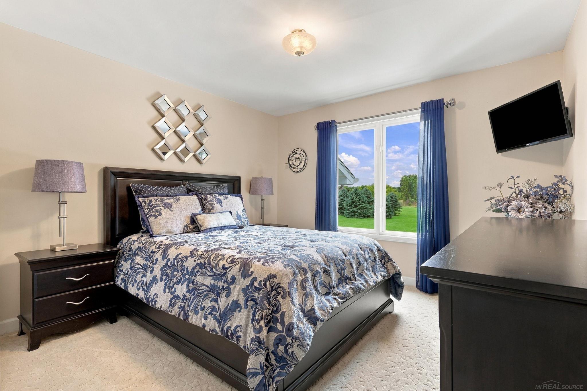 11095 Hill Road