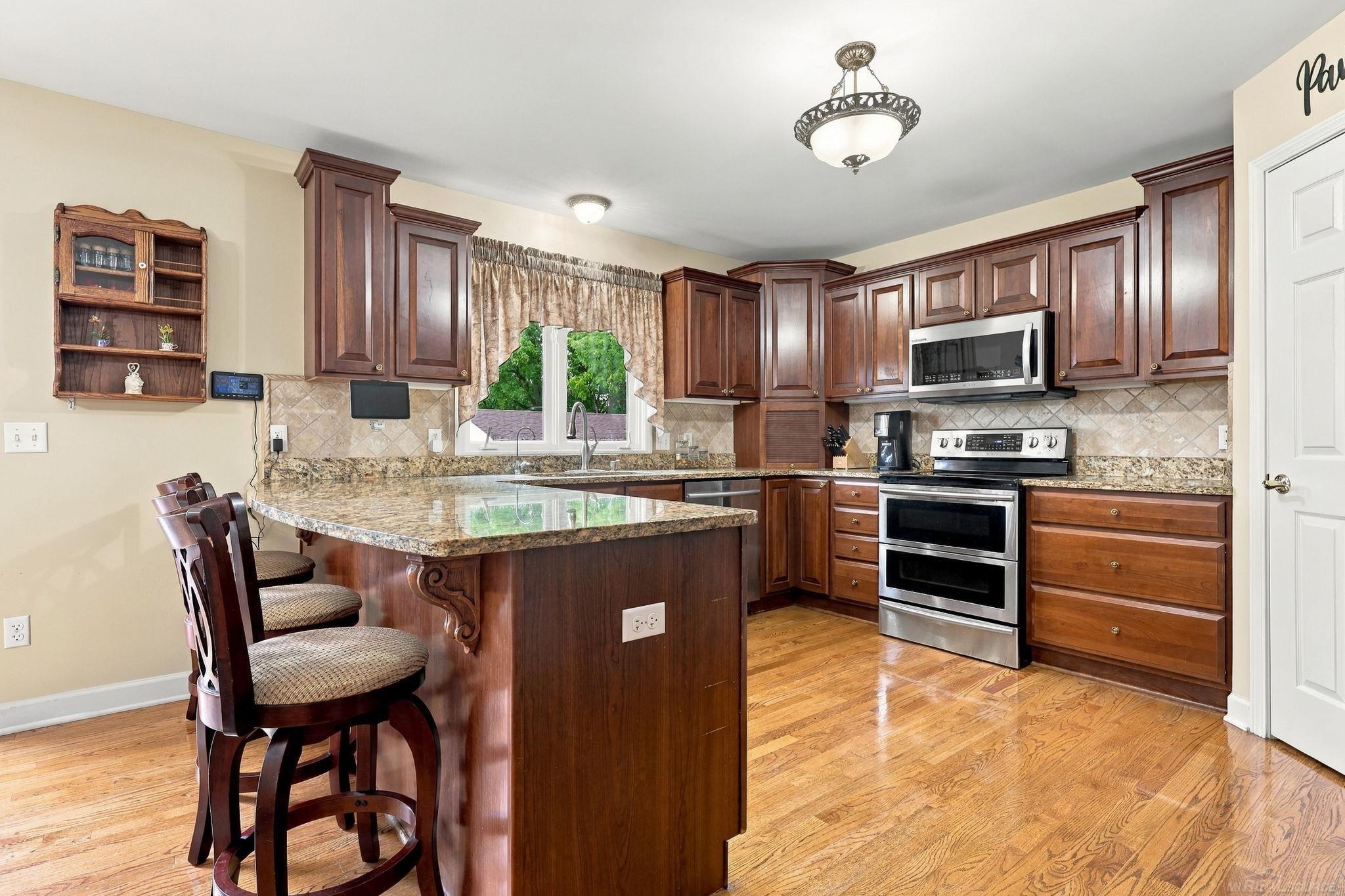 11095 Hill Road