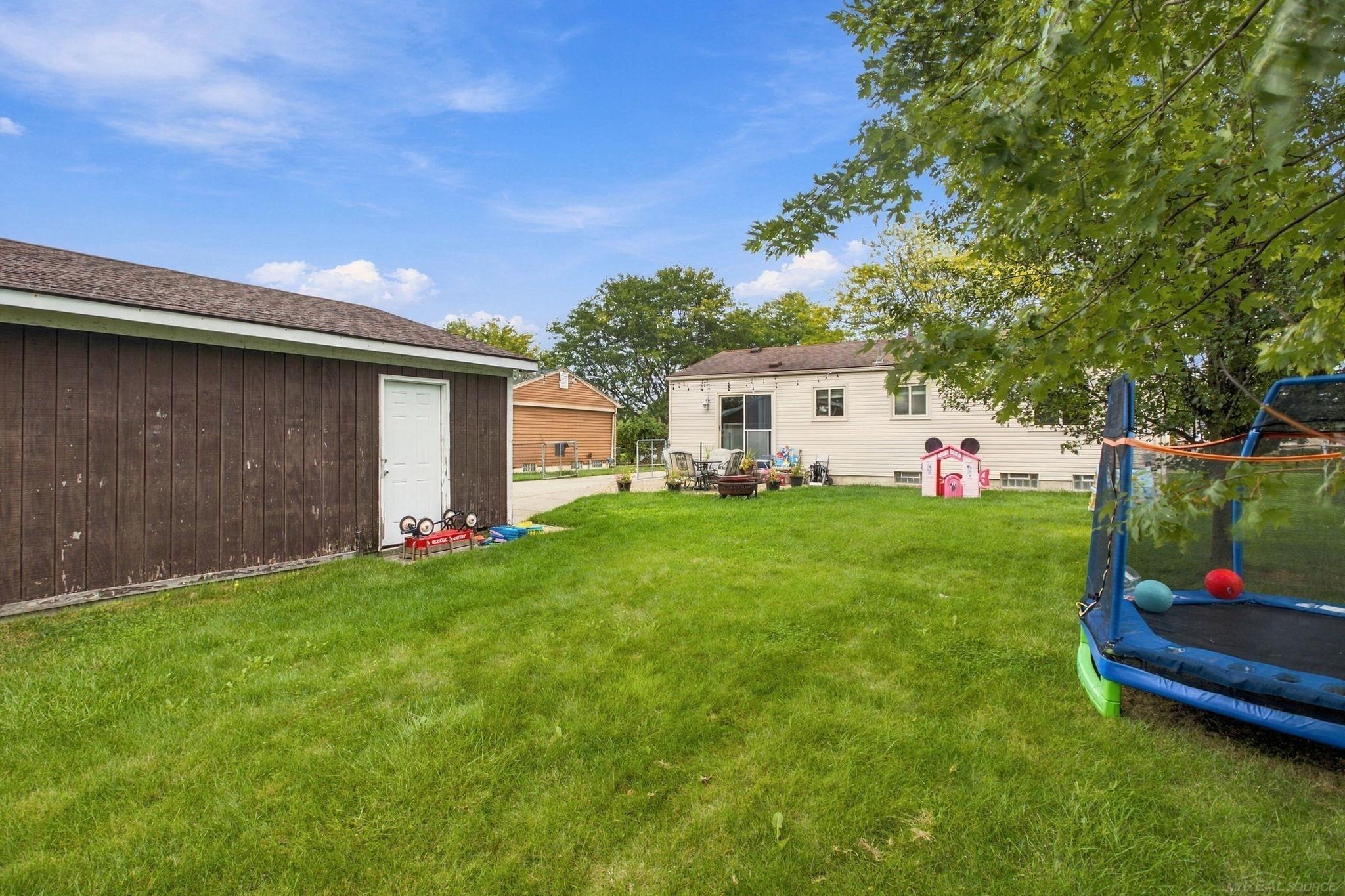 35537 Connecticut Drive
