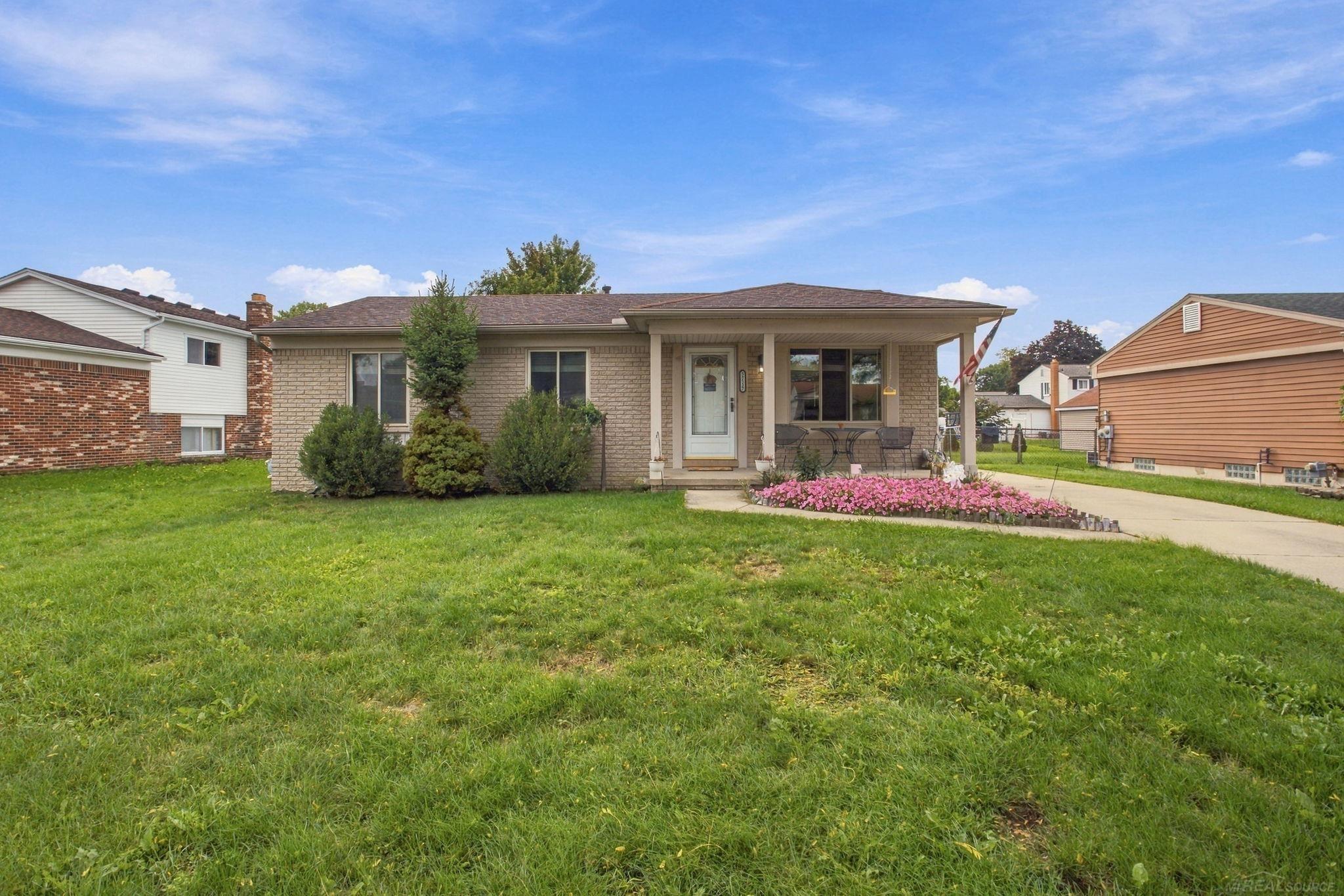 35537 Connecticut Drive