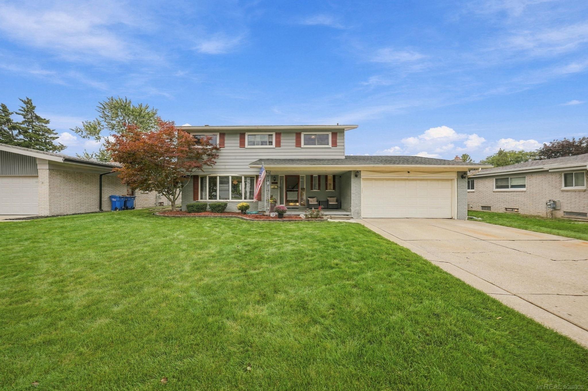30505 Freda Drive