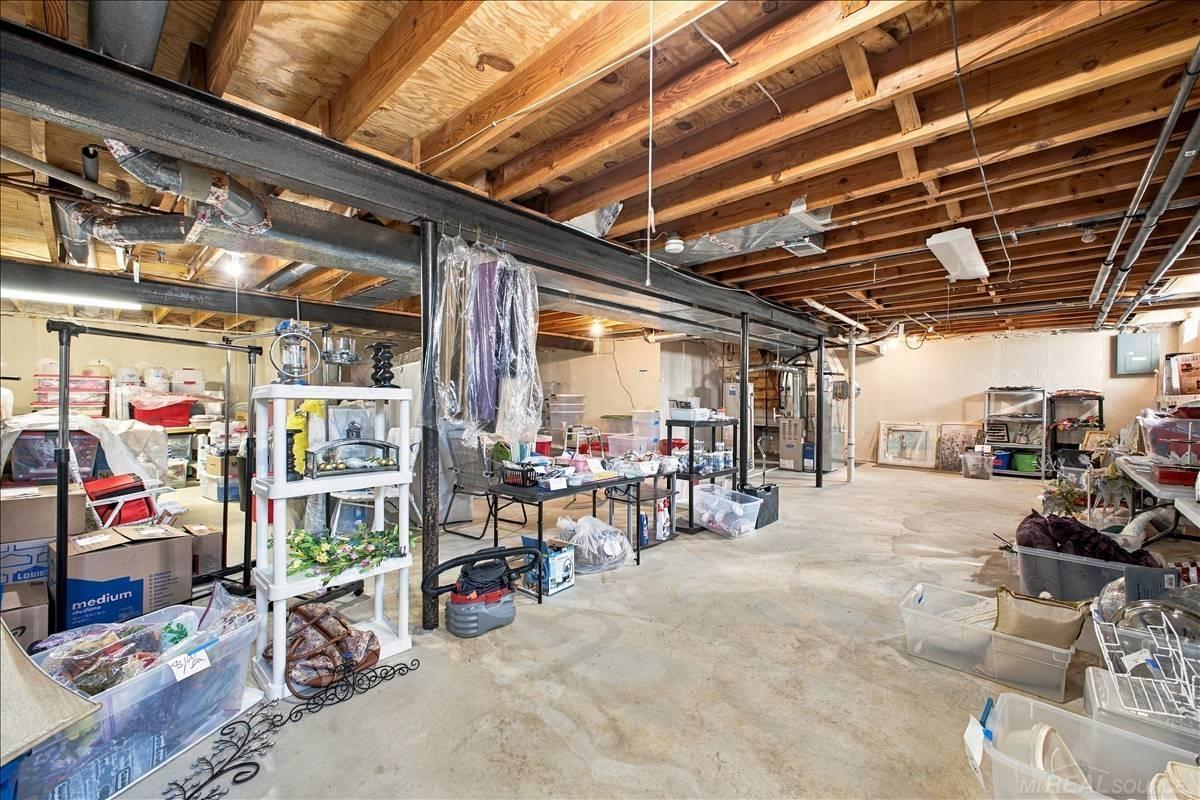 15880 N Magnolia Drive