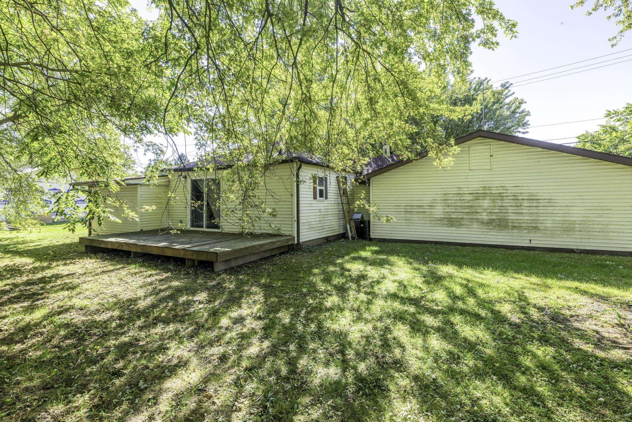 7271 Yale Road