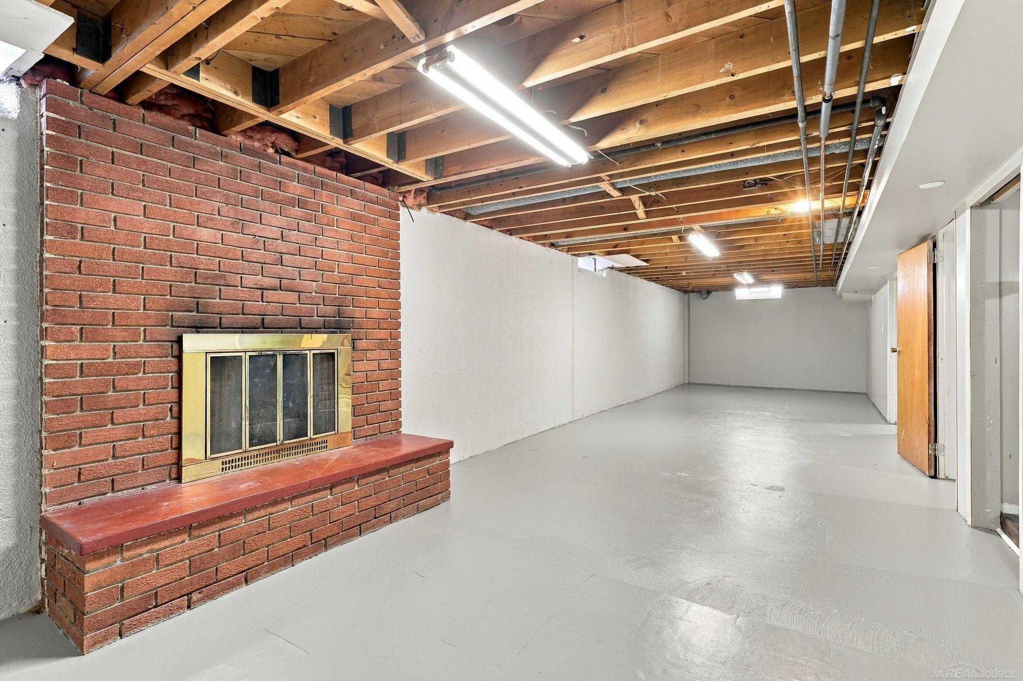 4661 Gerald Street