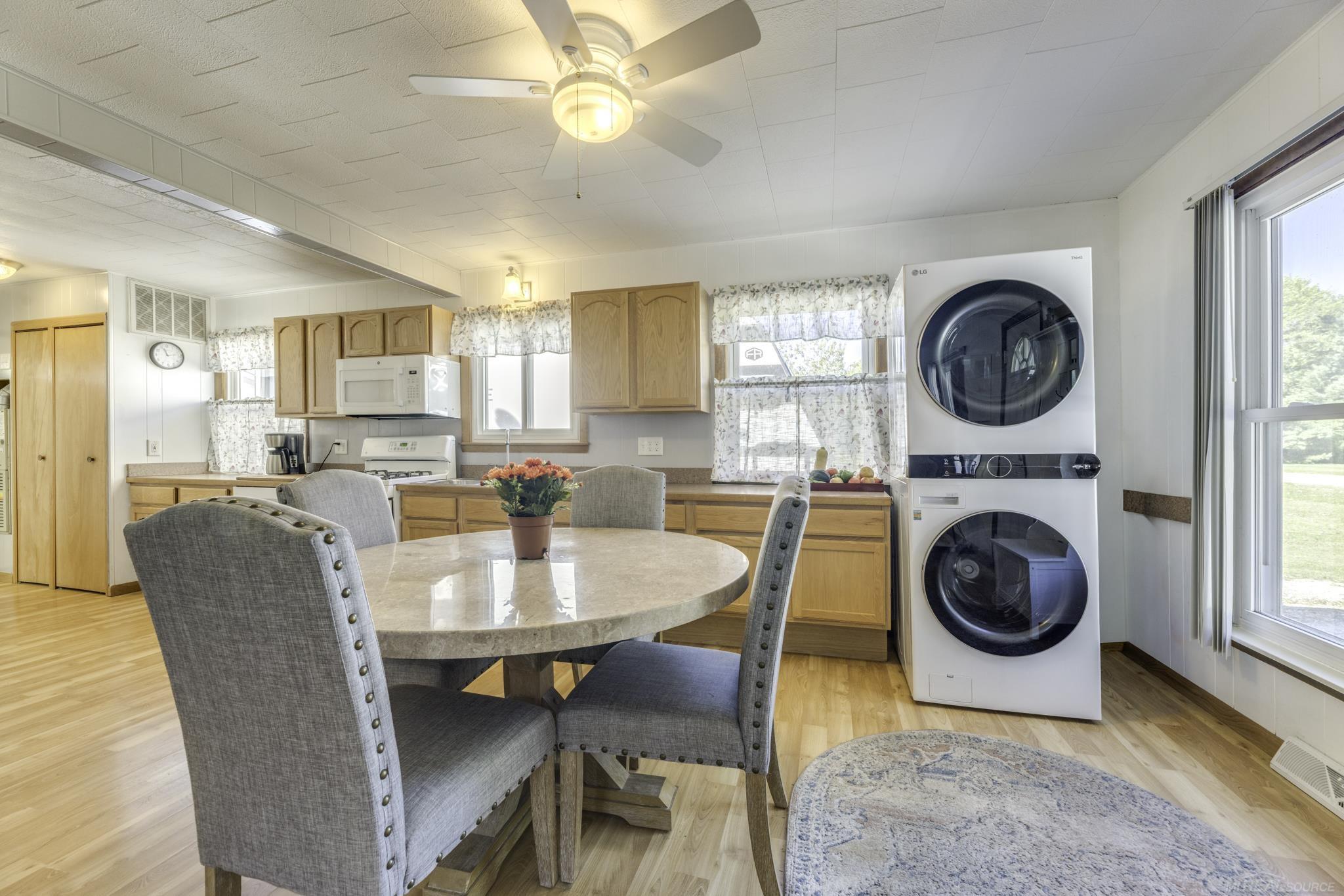 7462 Woodbine Road
