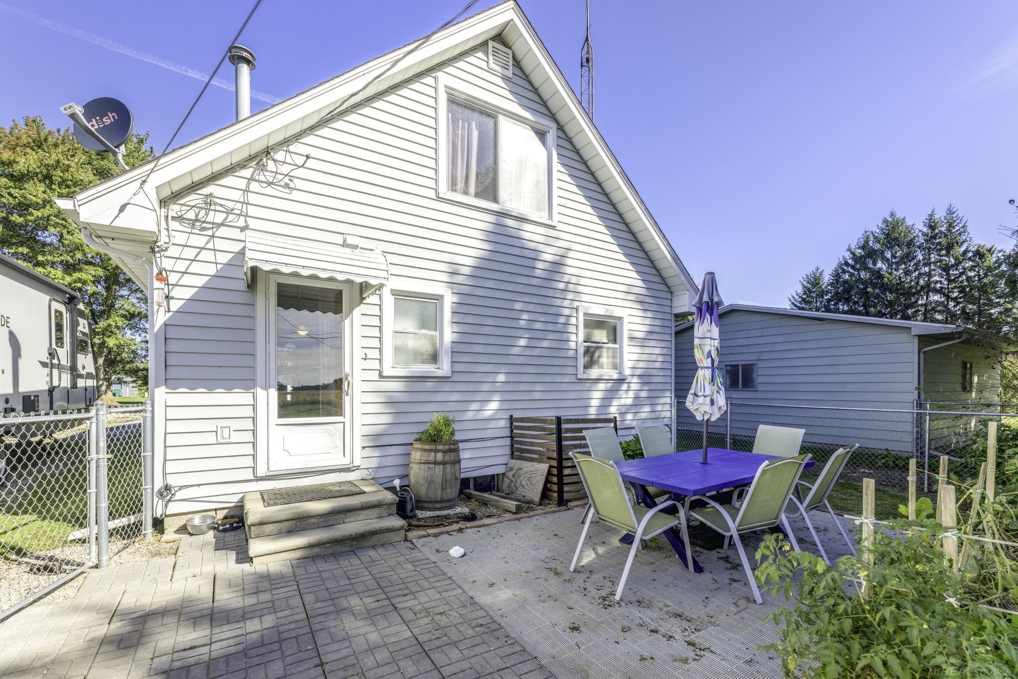 7462 Woodbine Road