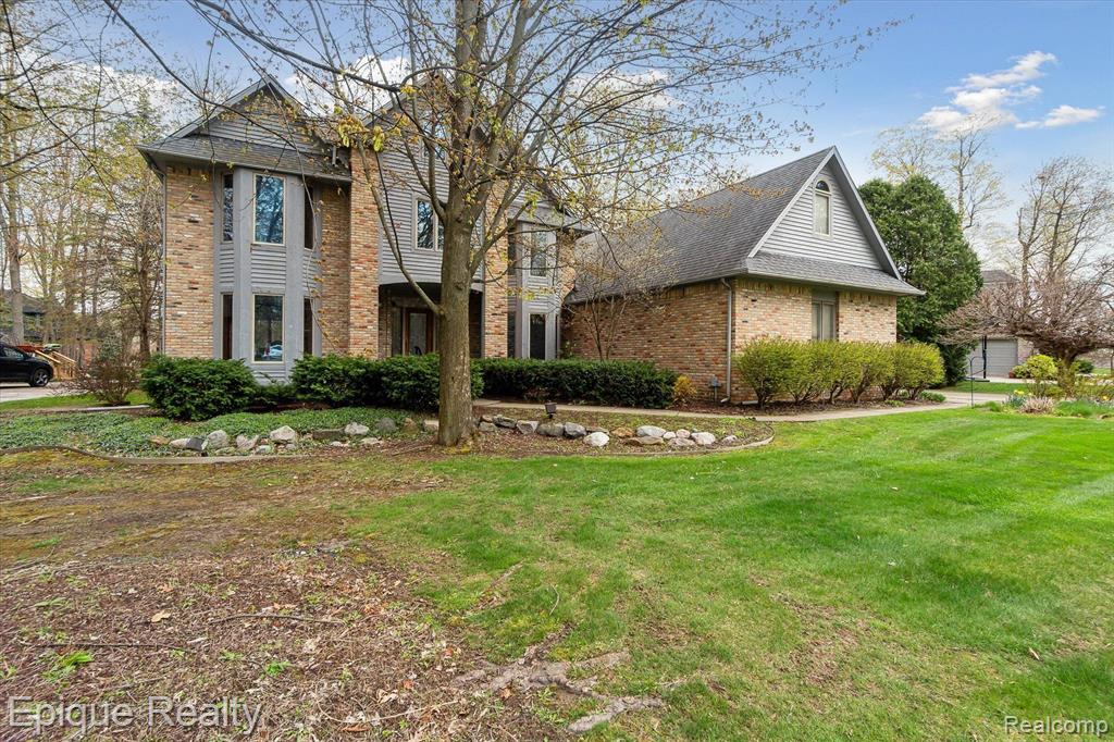 1336 Kings Pointe Road