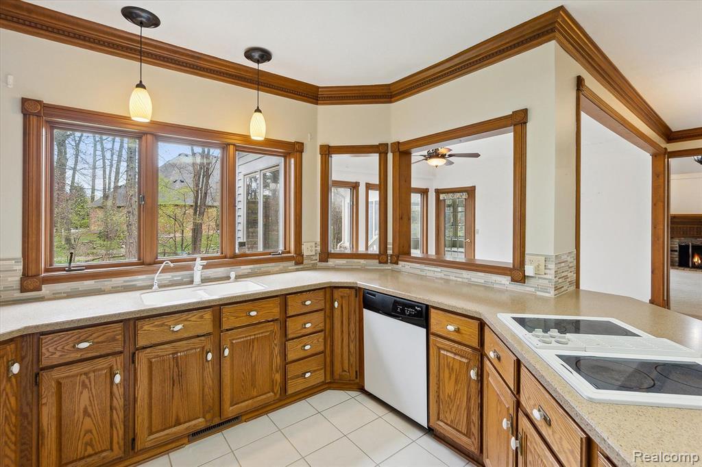 1336 Kings Pointe Road