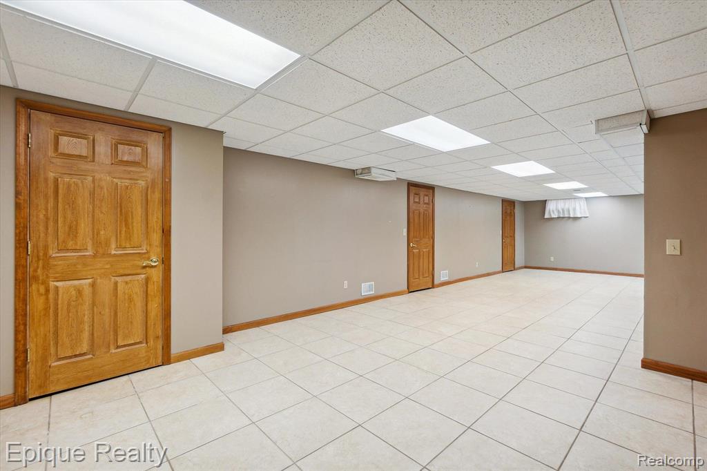1336 Kings Pointe Road