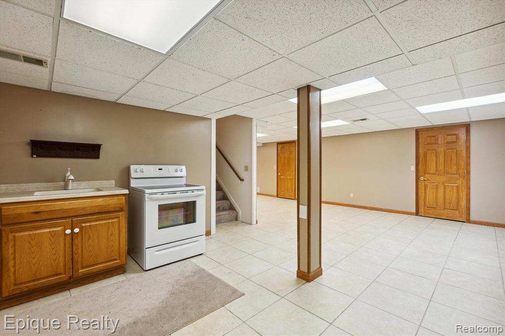 1336 Kings Pointe Road