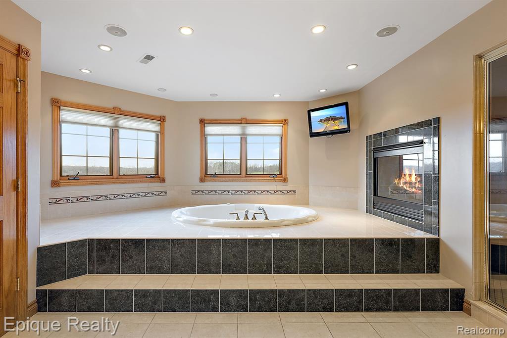2384 Pebble Creek Drive