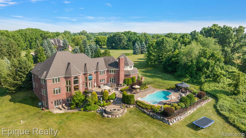 2384 Pebble Creek Drive
