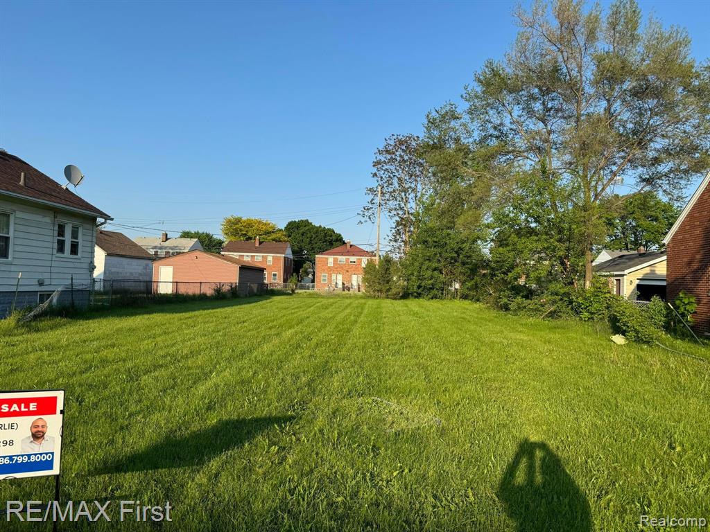 4626 Walwit St Street