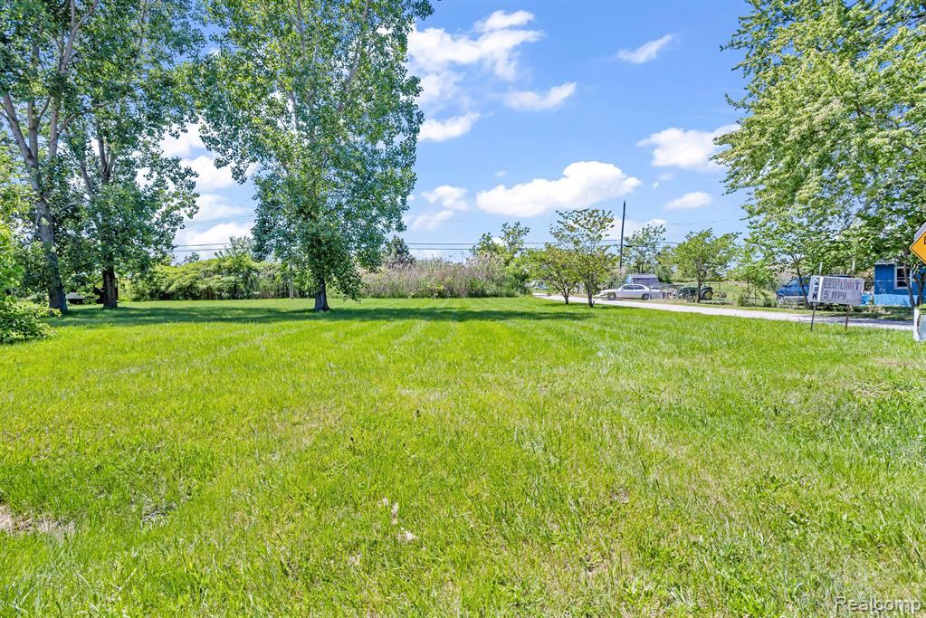 Lot 68 25th Street Park