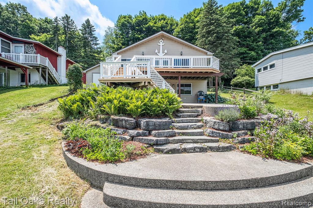 72 Curella Drive