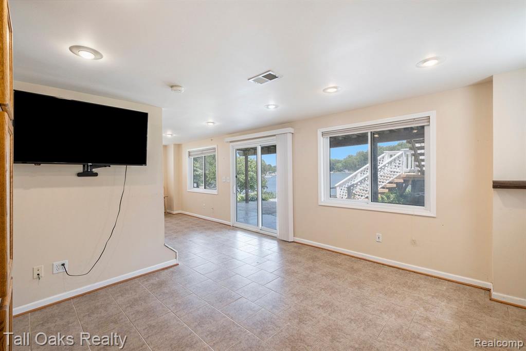 72 Curella Drive