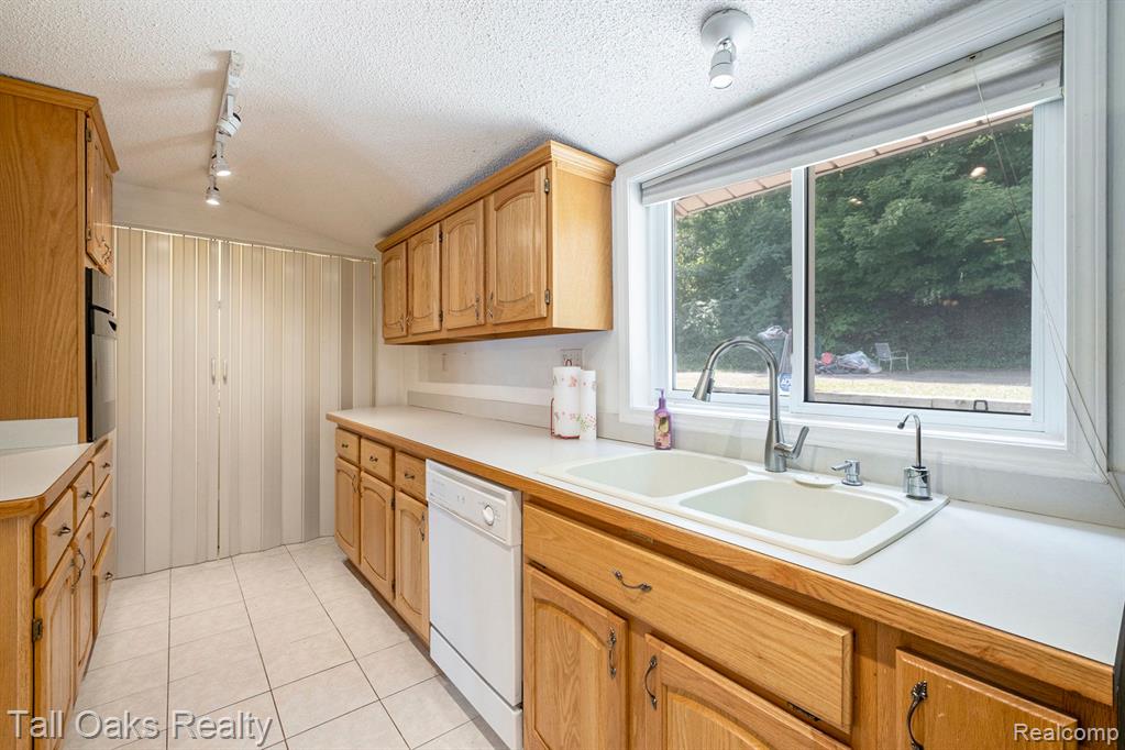 72 Curella Drive
