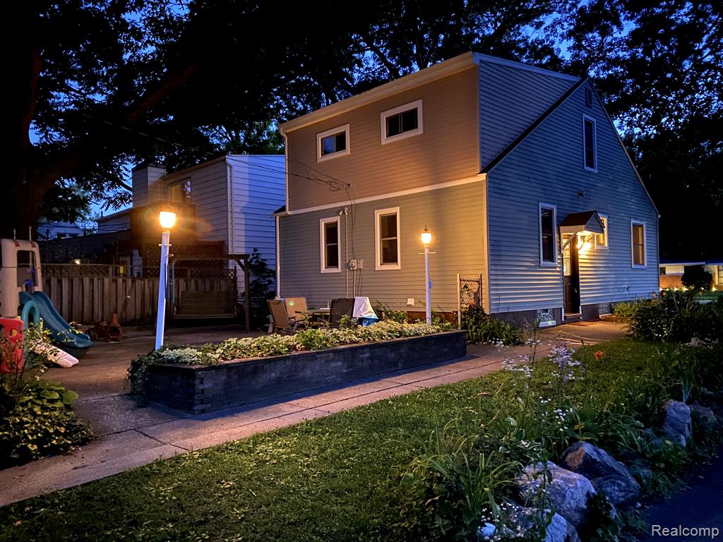2922 N Main Street