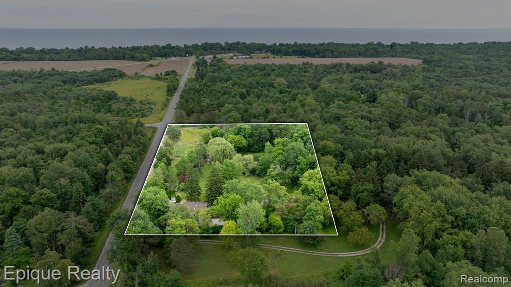 7200 Galbraith Line Road